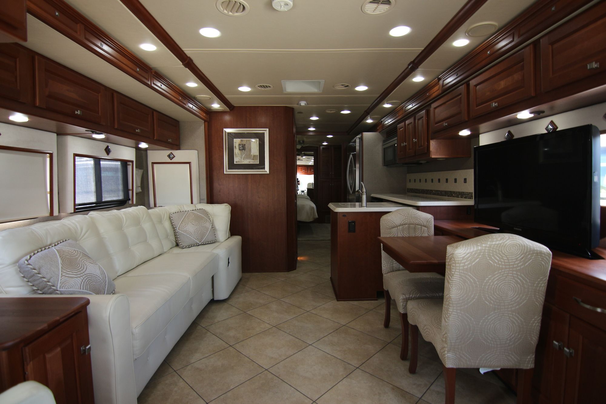 Used 2013 Itasca Meridian 34B Class A  For Sale