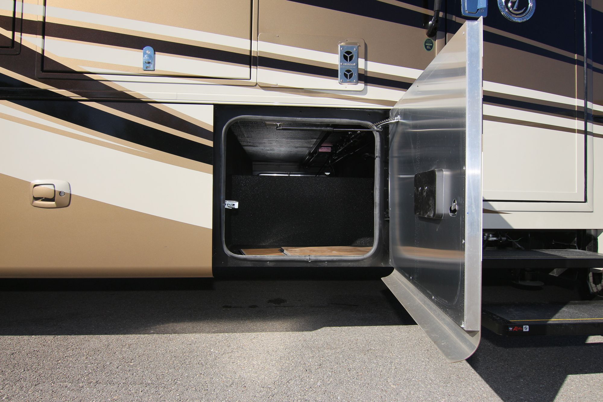 New 2020 Tiffin Motor Homes Allegro 36UA Class A  For Sale