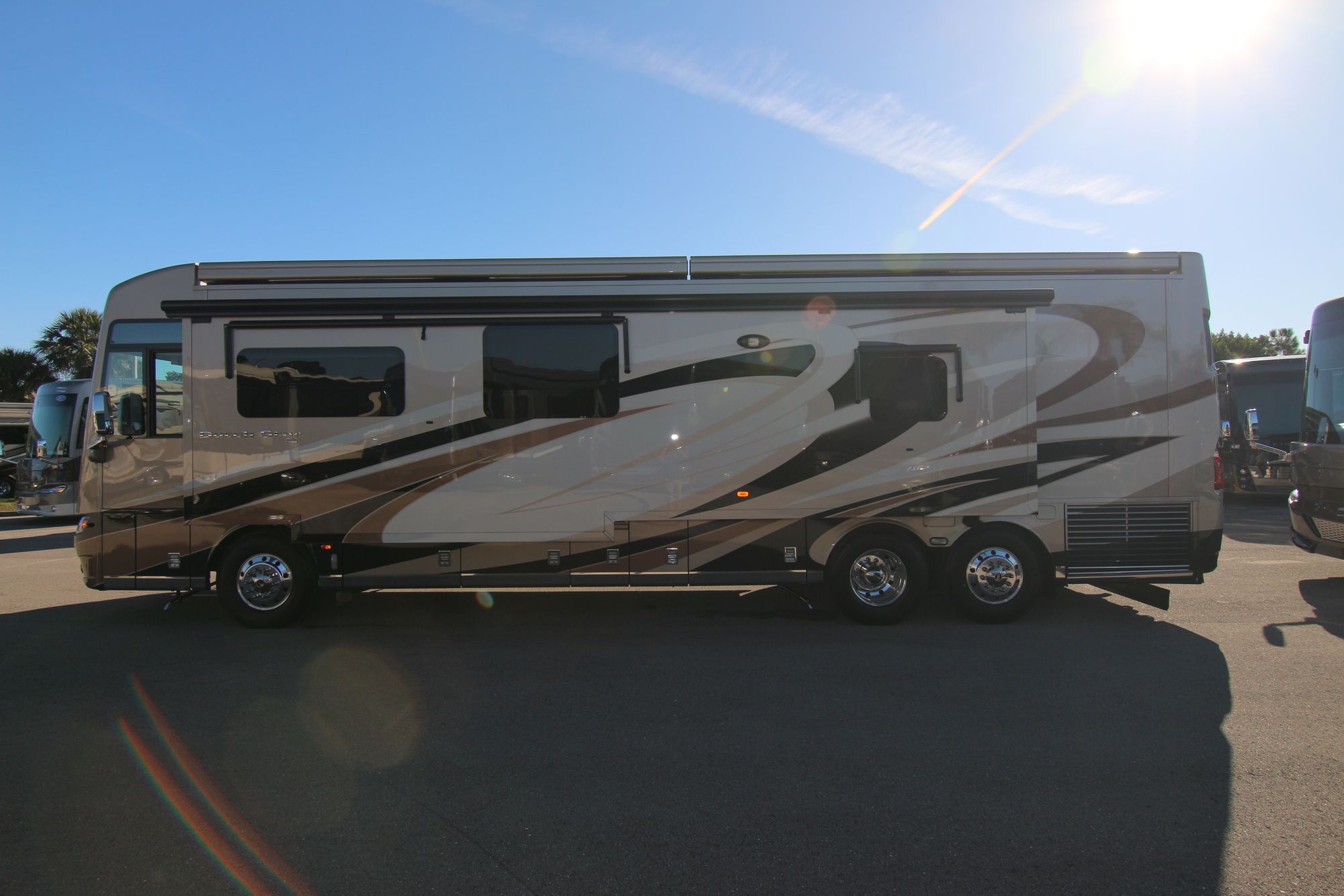 Used 2017 Newmar Dutch Star 4018 Class A  For Sale