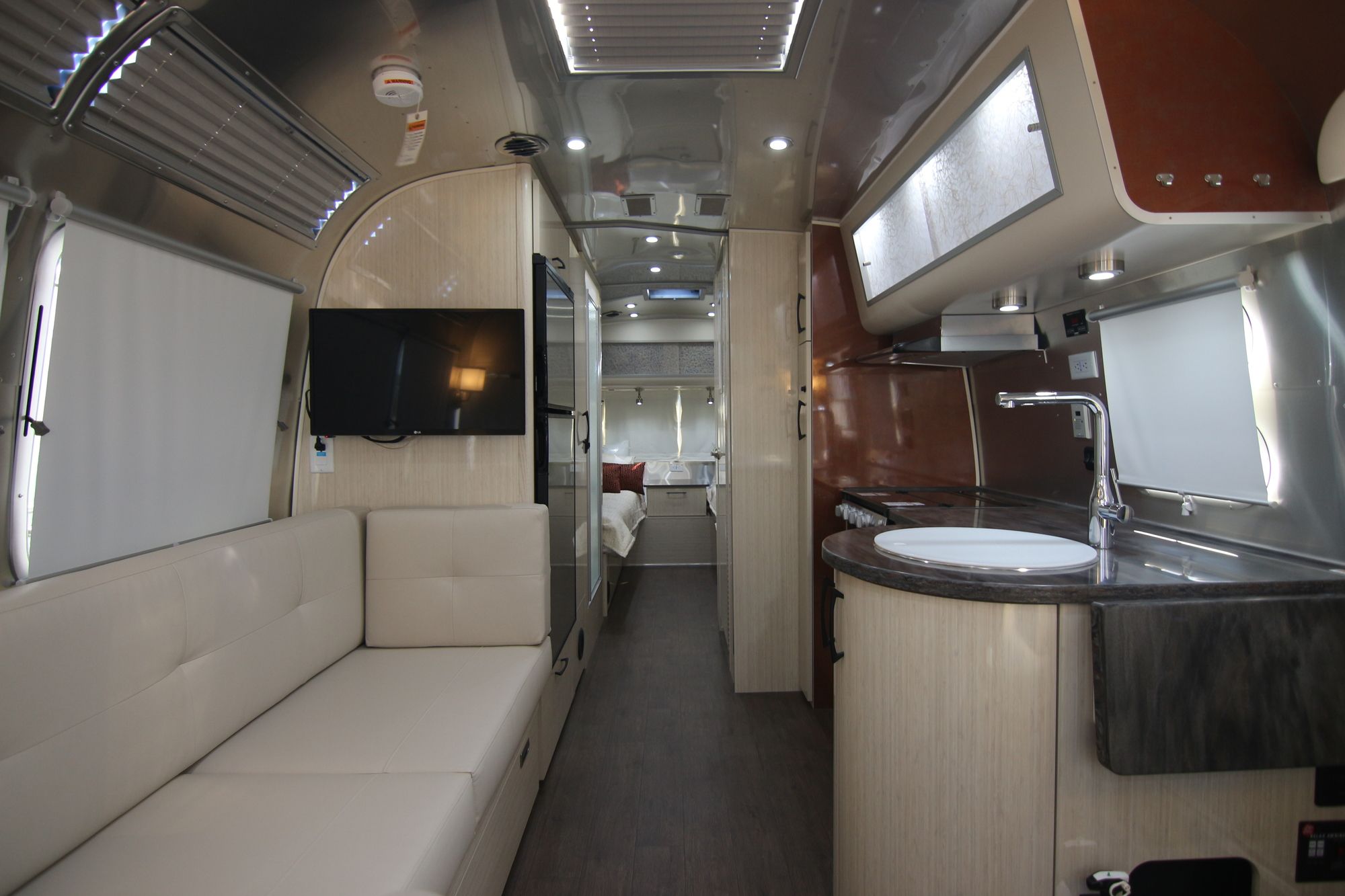 New 2020 Airstream Intl Serenity 25FB Travel Trailer  For Sale