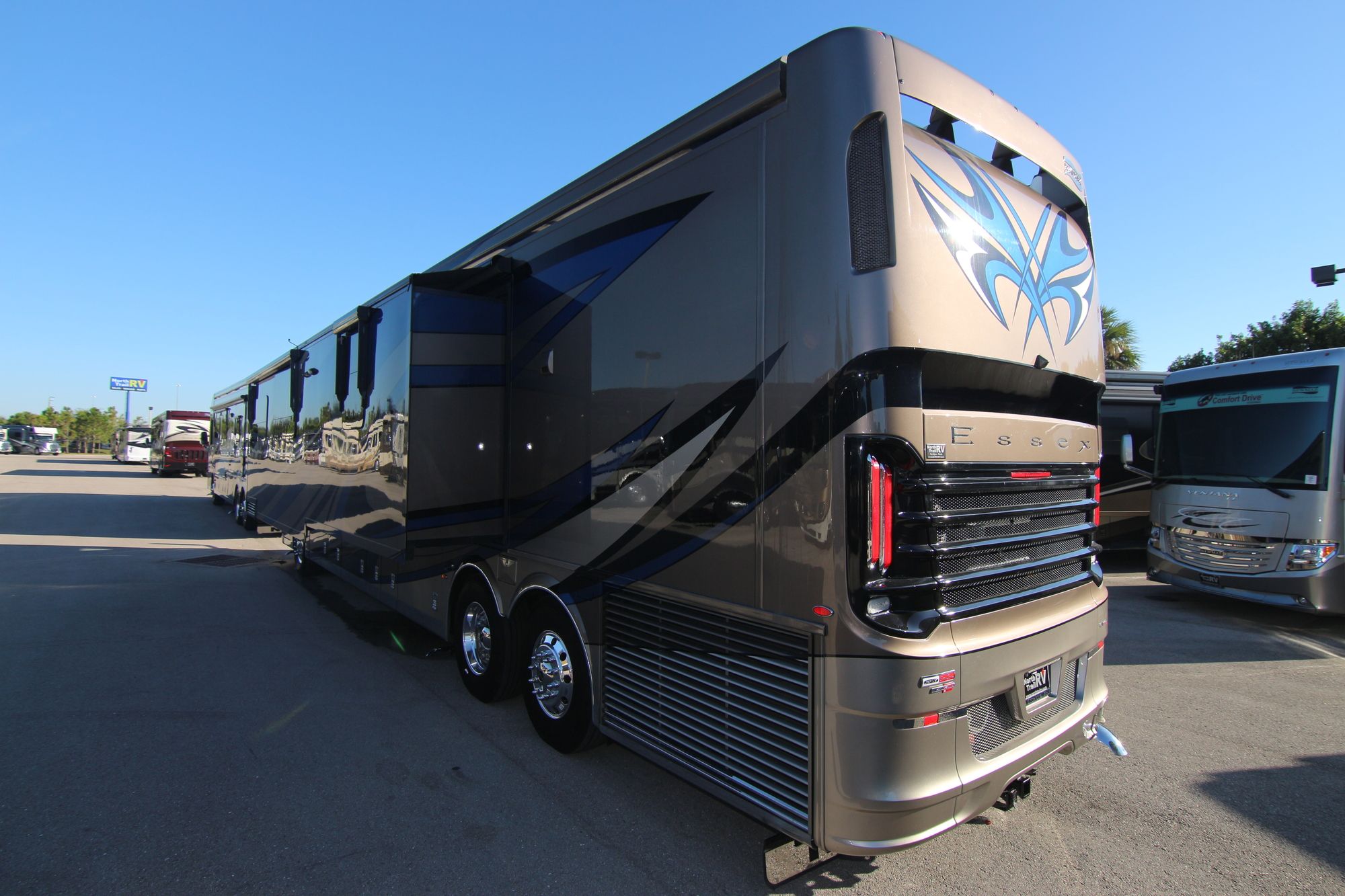 Used 2018 Newmar Essex 4531 Class A  For Sale