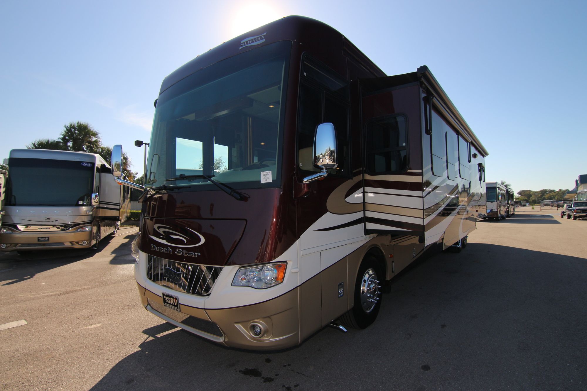 Used 2016 Newmar Dutch Star 4369 Class A  For Sale