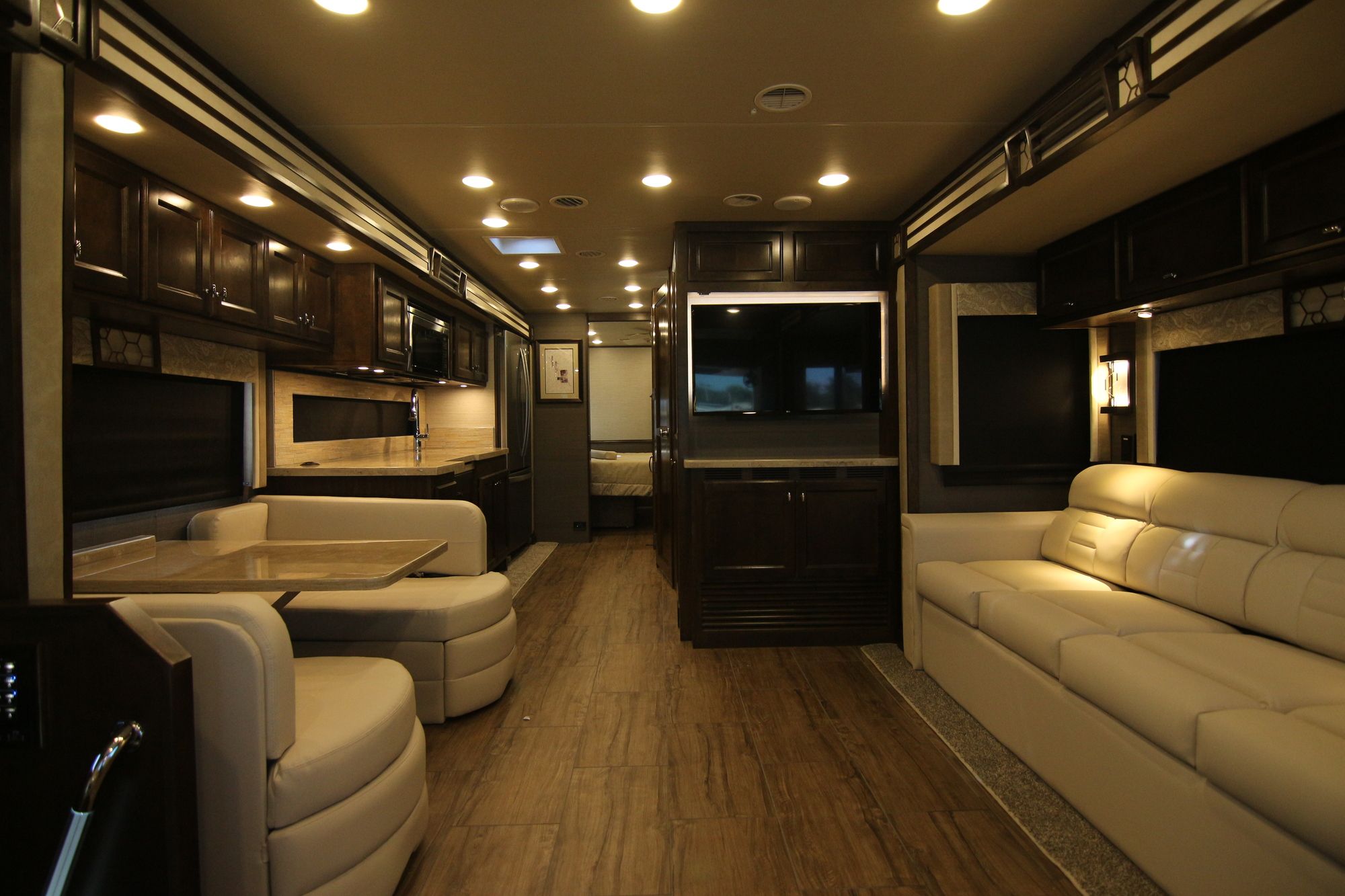 New 2020 Tiffin Motor Homes Allegro 34PA Class A  For Sale