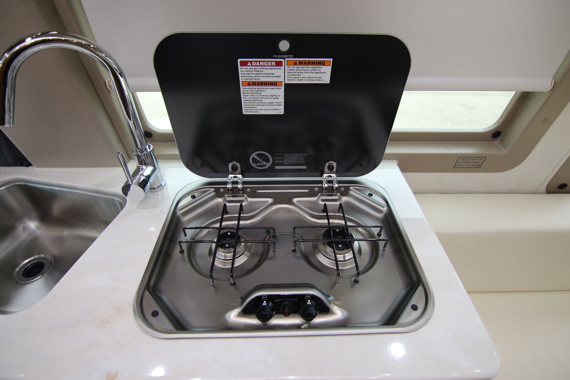 Used 2018 Pleasure-Way Plateau FL Class B  For Sale