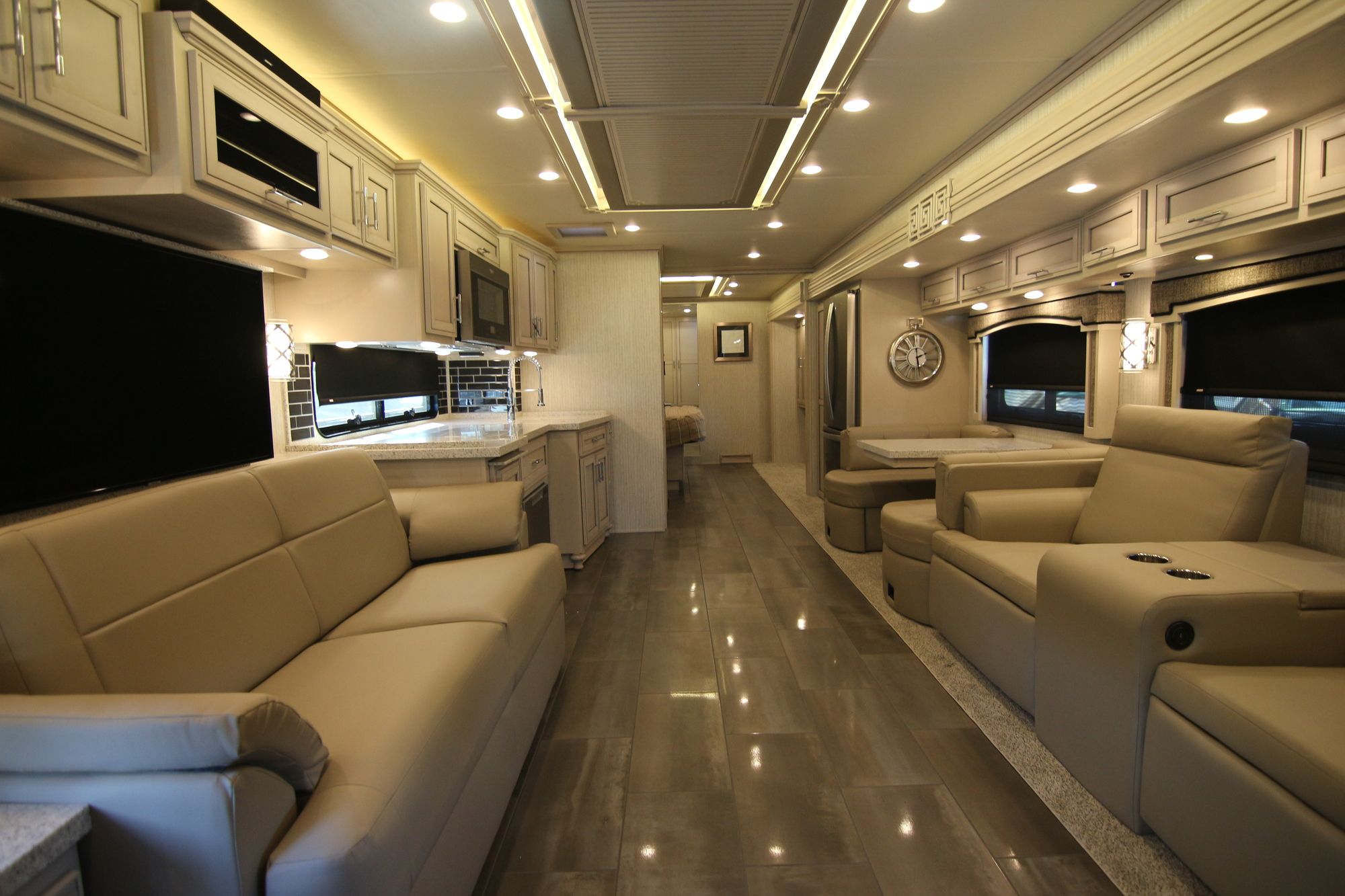 New 2020 Newmar Ventana 4369 Class A  For Sale