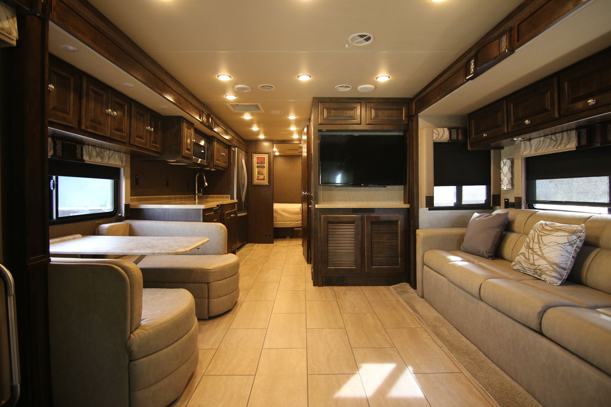 Used 2017 Tiffin Motor Homes Allegro 34PA Class A  For Sale