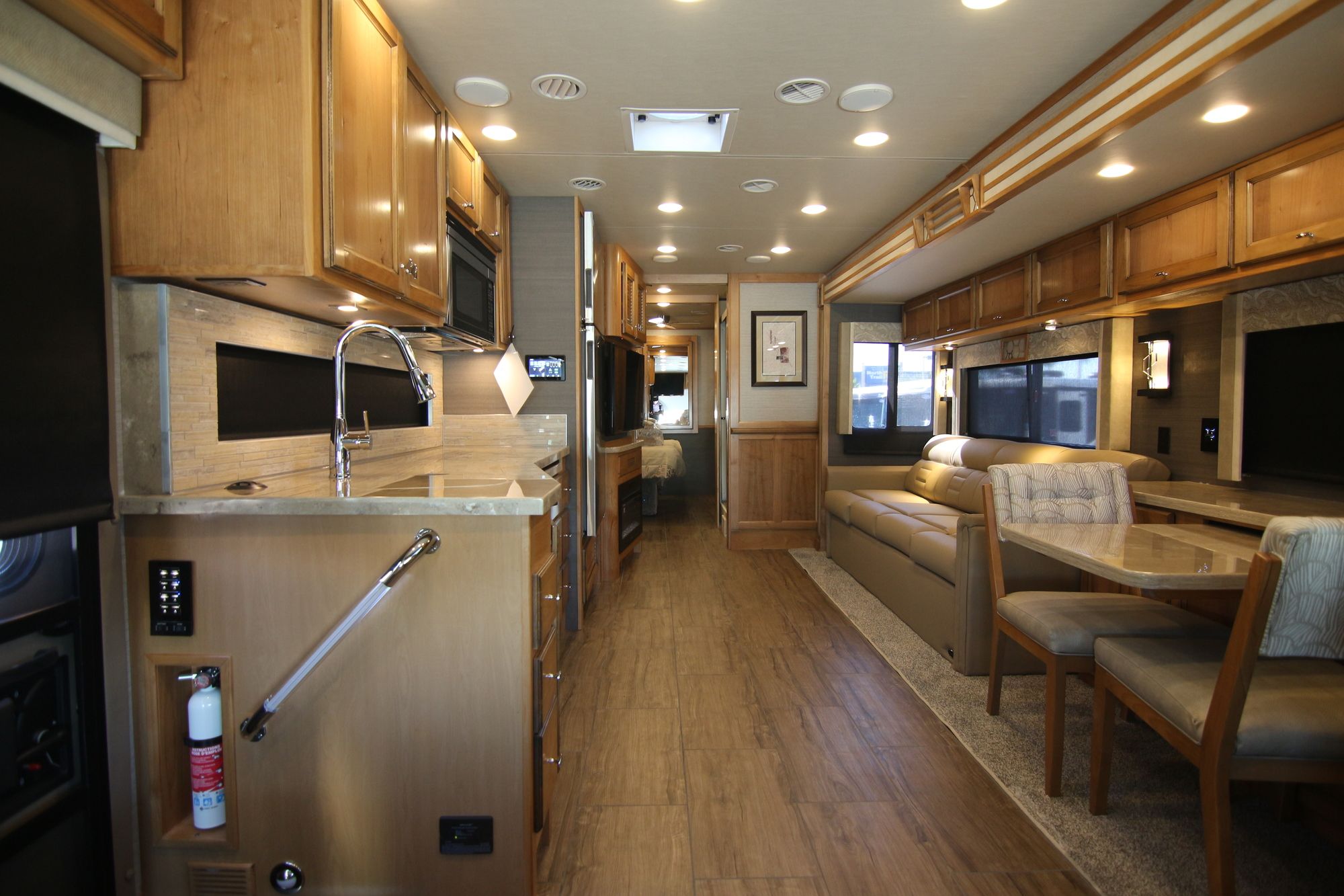 New 2020 Tiffin Motor Homes Allegro 32SA Class A  For Sale