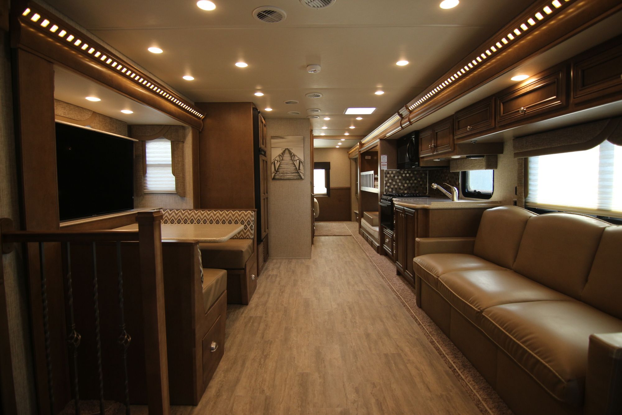 New 2020 Newmar Bay Star Sport 3315 Class A  For Sale