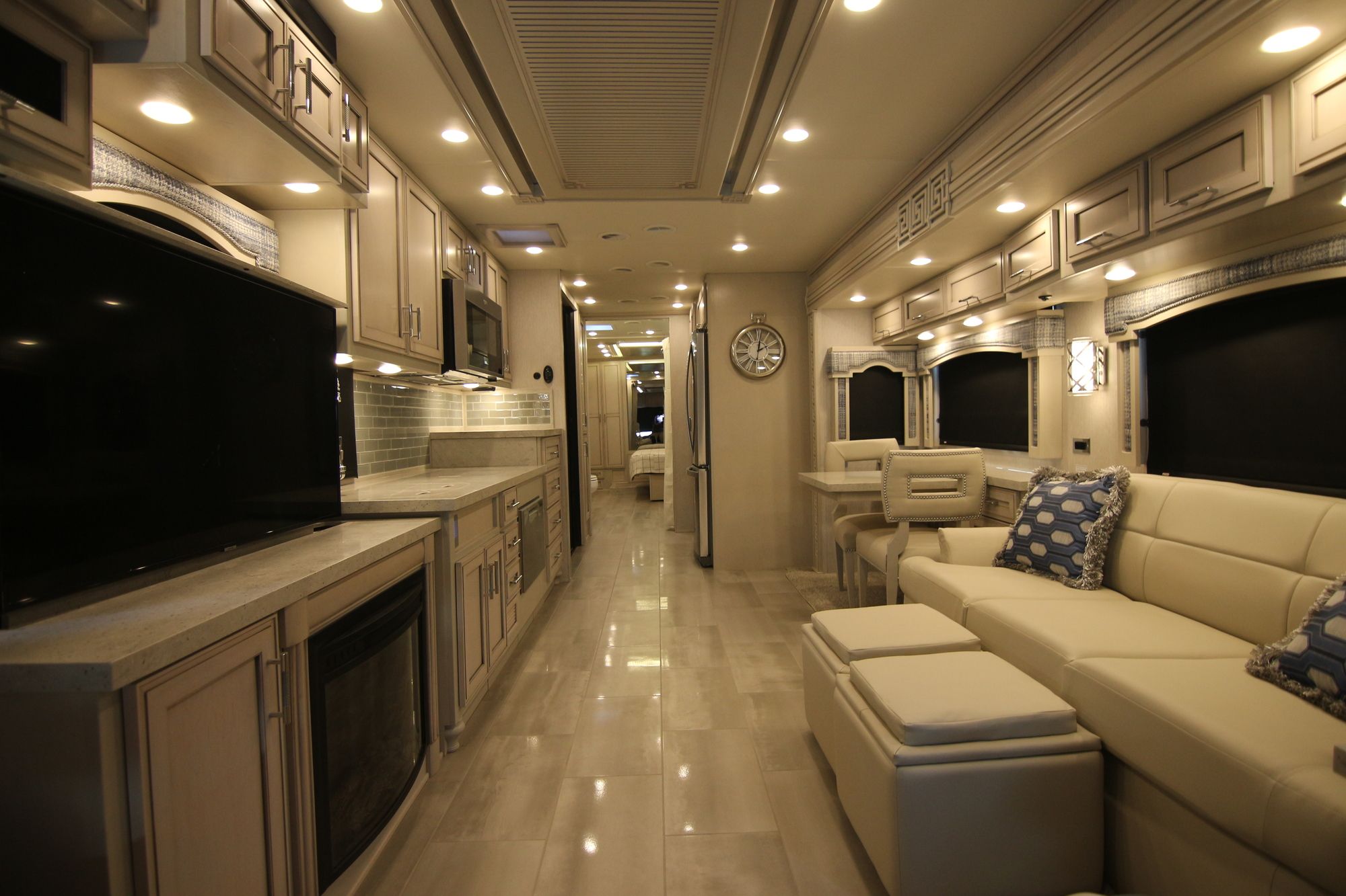 New 2020 Newmar Ventana 4311 Class A  For Sale