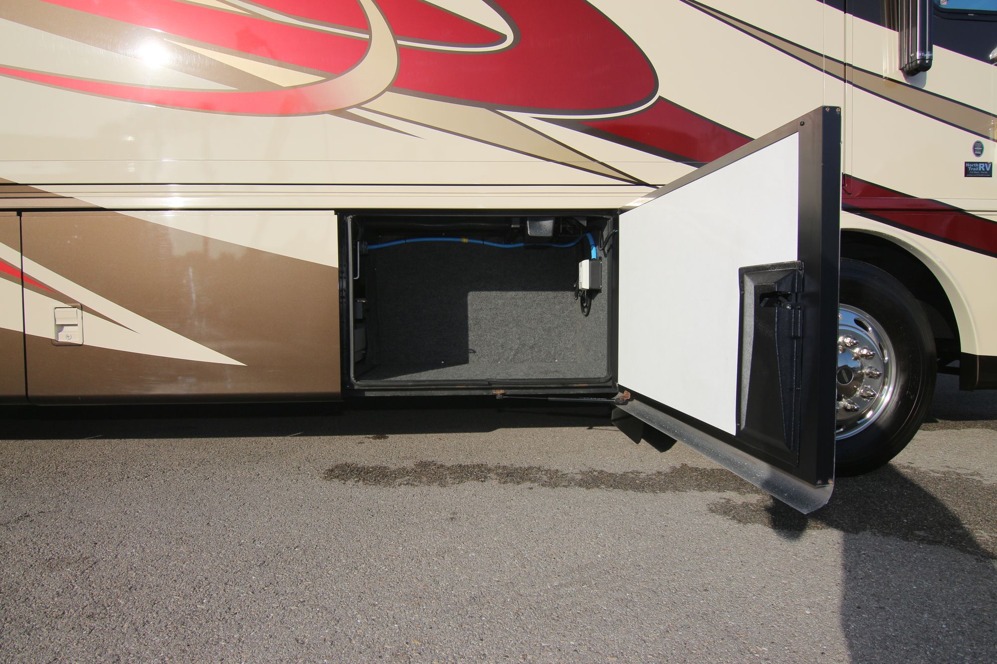 Used 2012 Newmar Dutch Star 4020 Class A  For Sale