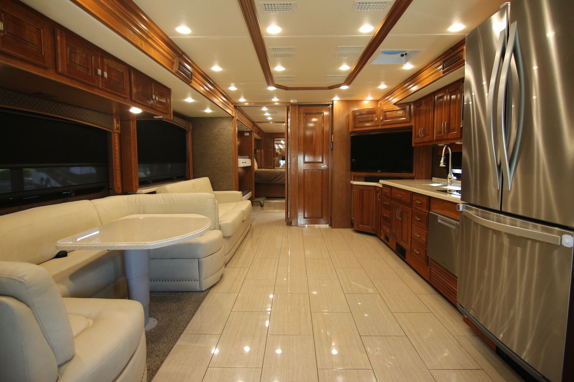 Used 2018 Holiday Rambler Endeavor 40G Class A  For Sale