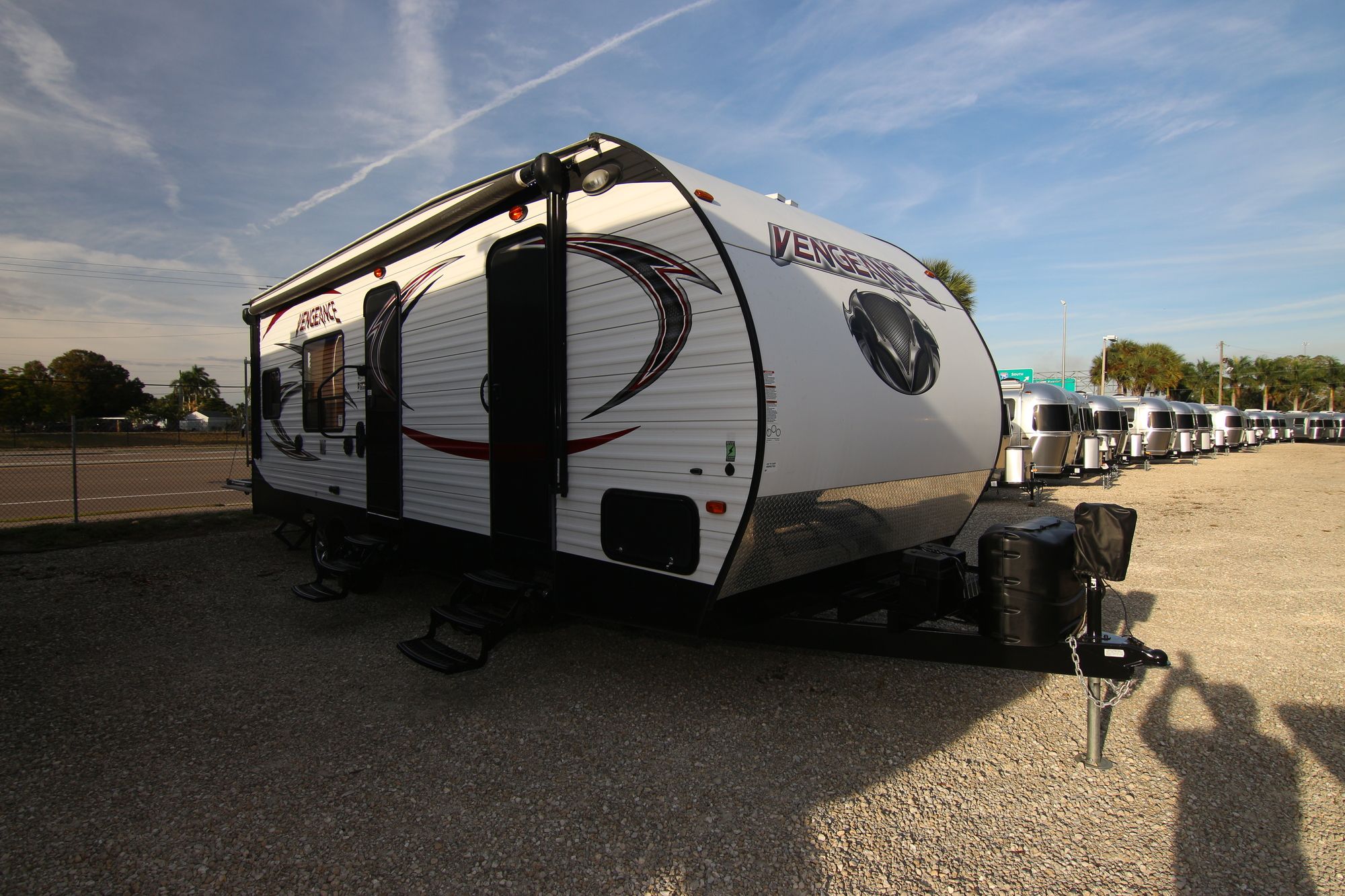 Used 2016 Forest River Vengence 25V Travel Trailer  For Sale