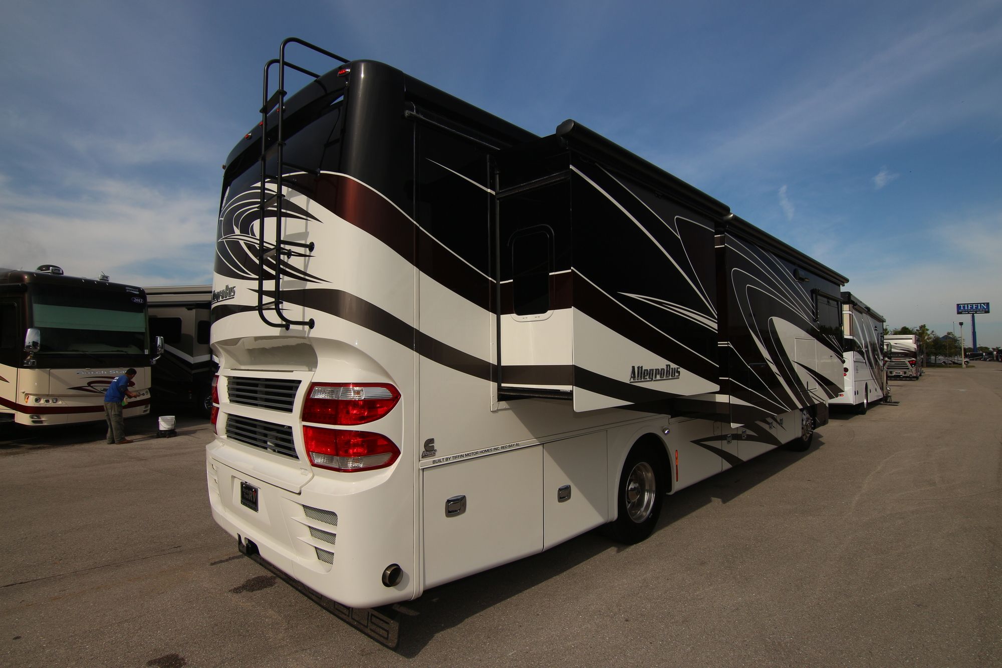 Used 2015 Tiffin Motor Homes Allegro Bus 37AP Class A  For Sale