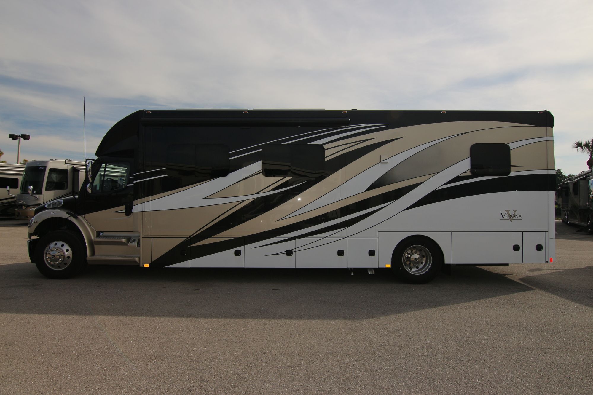 New 2020 Renegade Rv Verona 36VSB Super C  For Sale