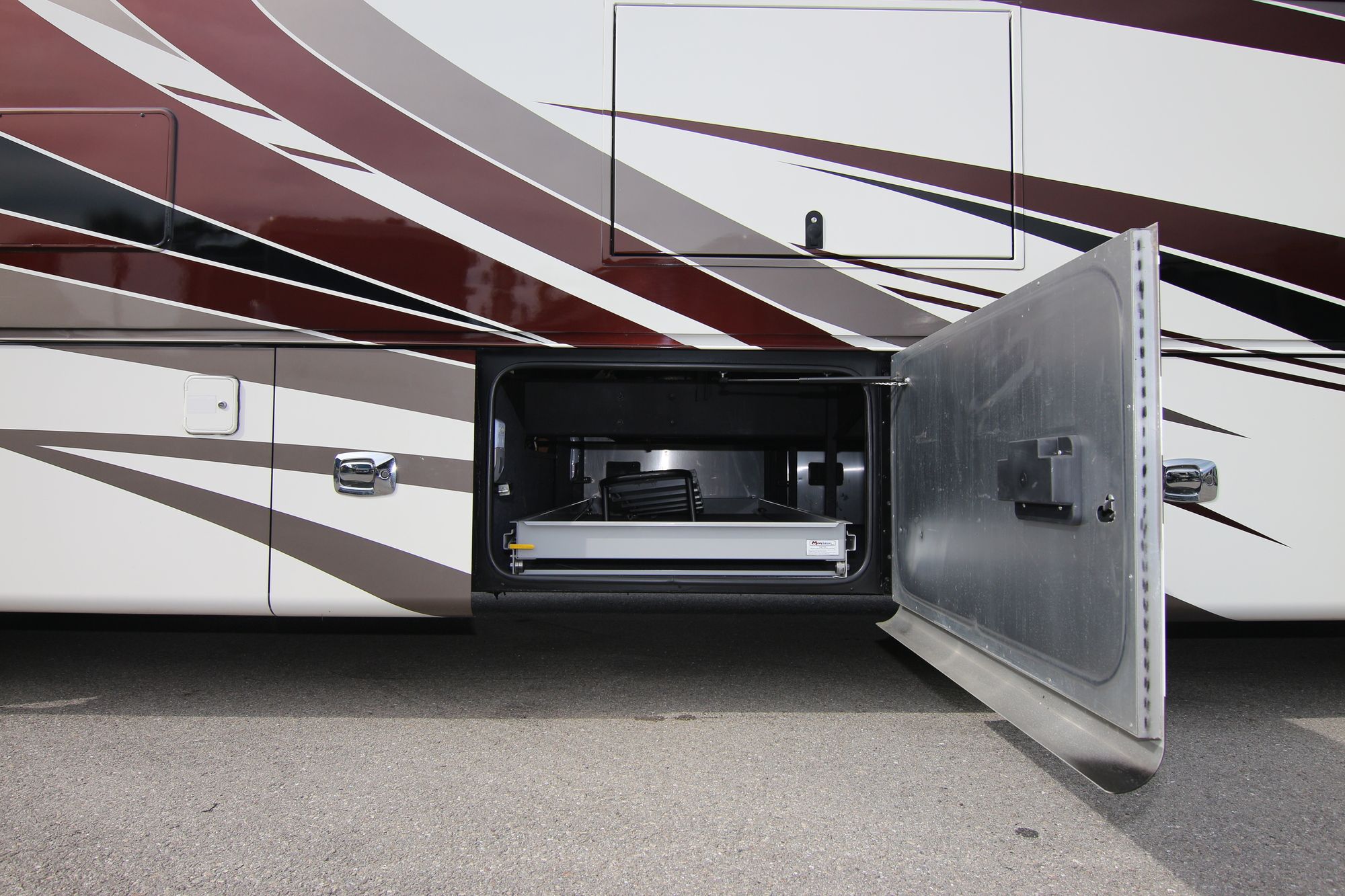 Used 2015 Tiffin Motor Homes Allegro Bus 37AP Class A  For Sale