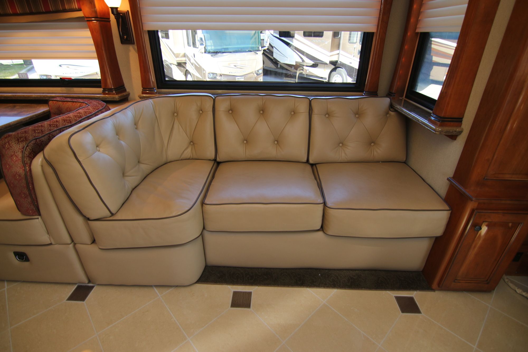 Used 2009 Country Coach Affinity 45 RUSSIAN RIVER Class A  For Sale
