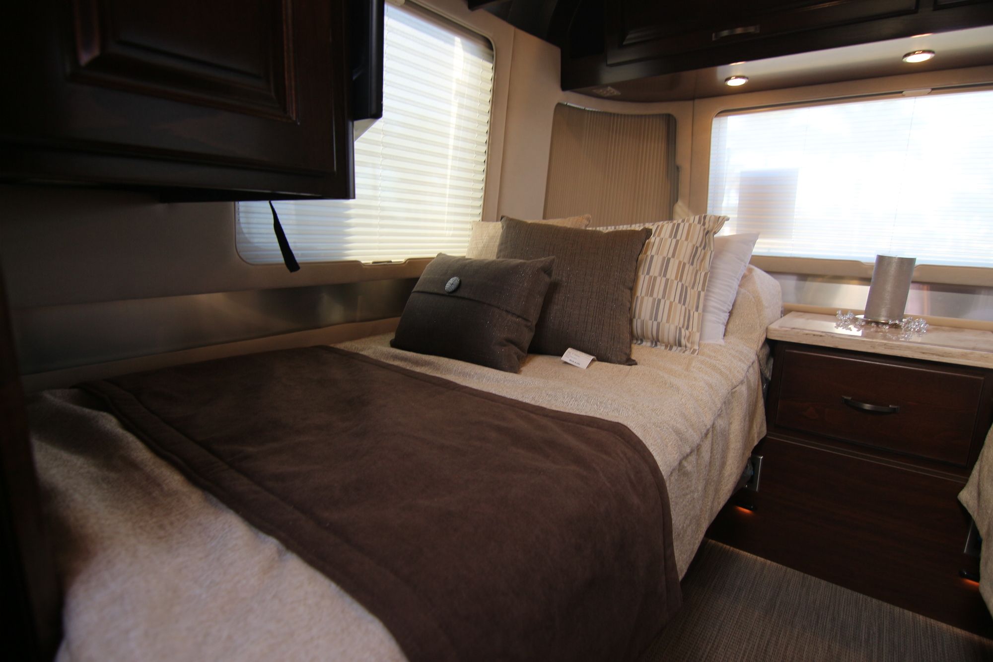 New 2020 Airstream Classic 30RB Travel Trailer  For Sale