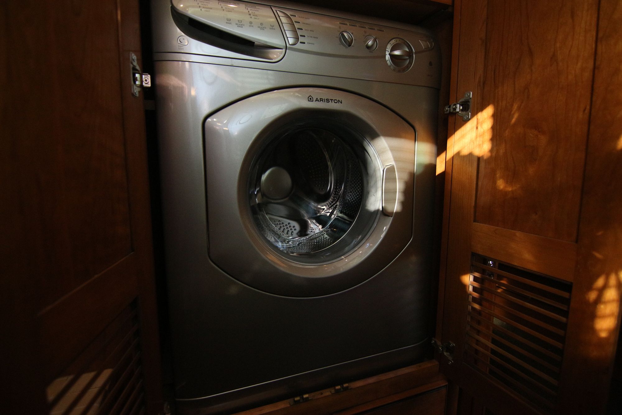 Used 2009 Country Coach Affinity 45 RUSSIAN RIVER Class A  For Sale