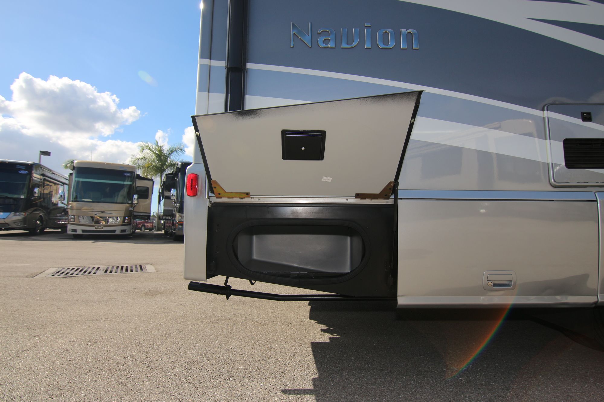 Used 2017 Winnebago Navion 24G Class B  For Sale