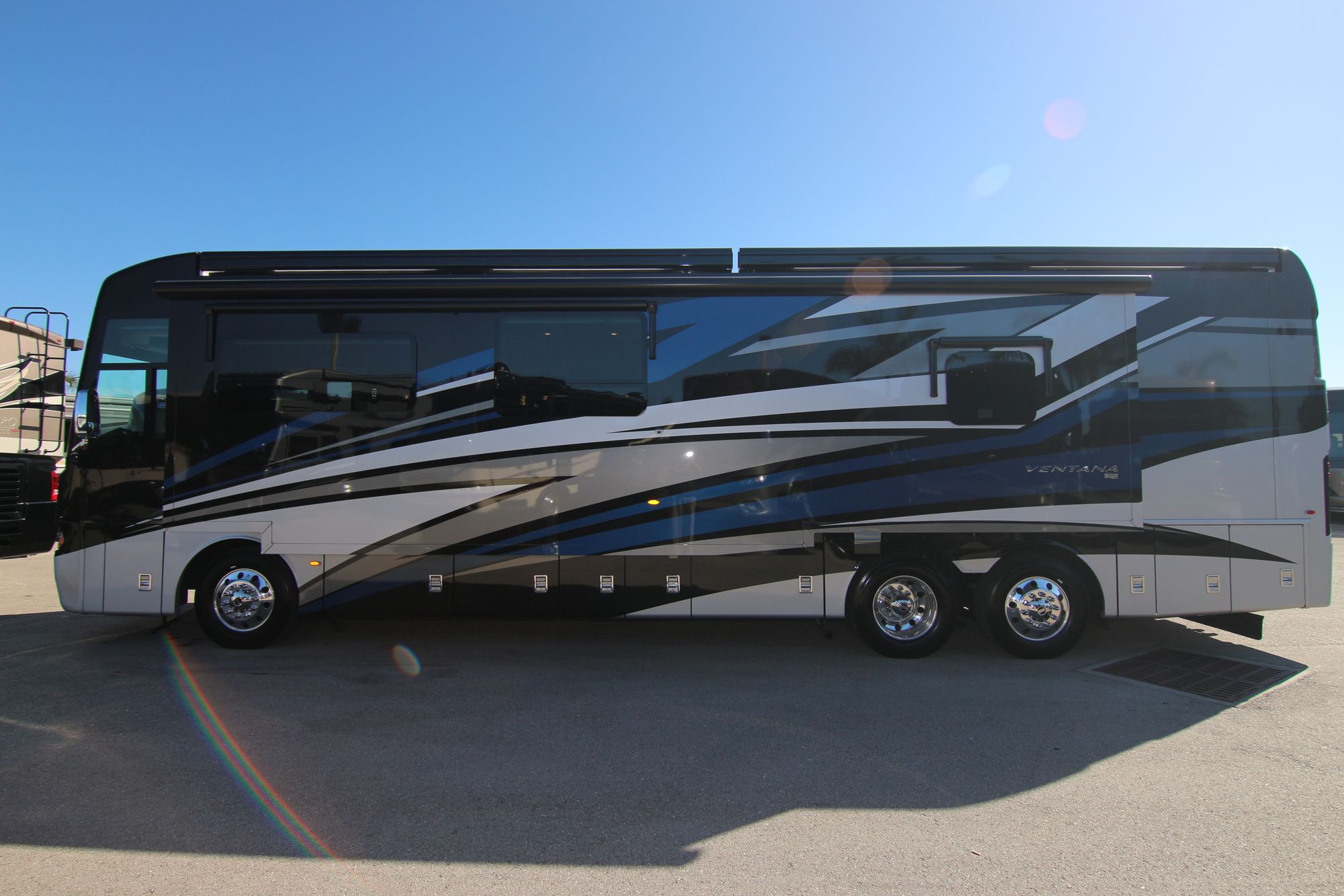 New 2020 Newmar Ventana 4037 Class A  For Sale