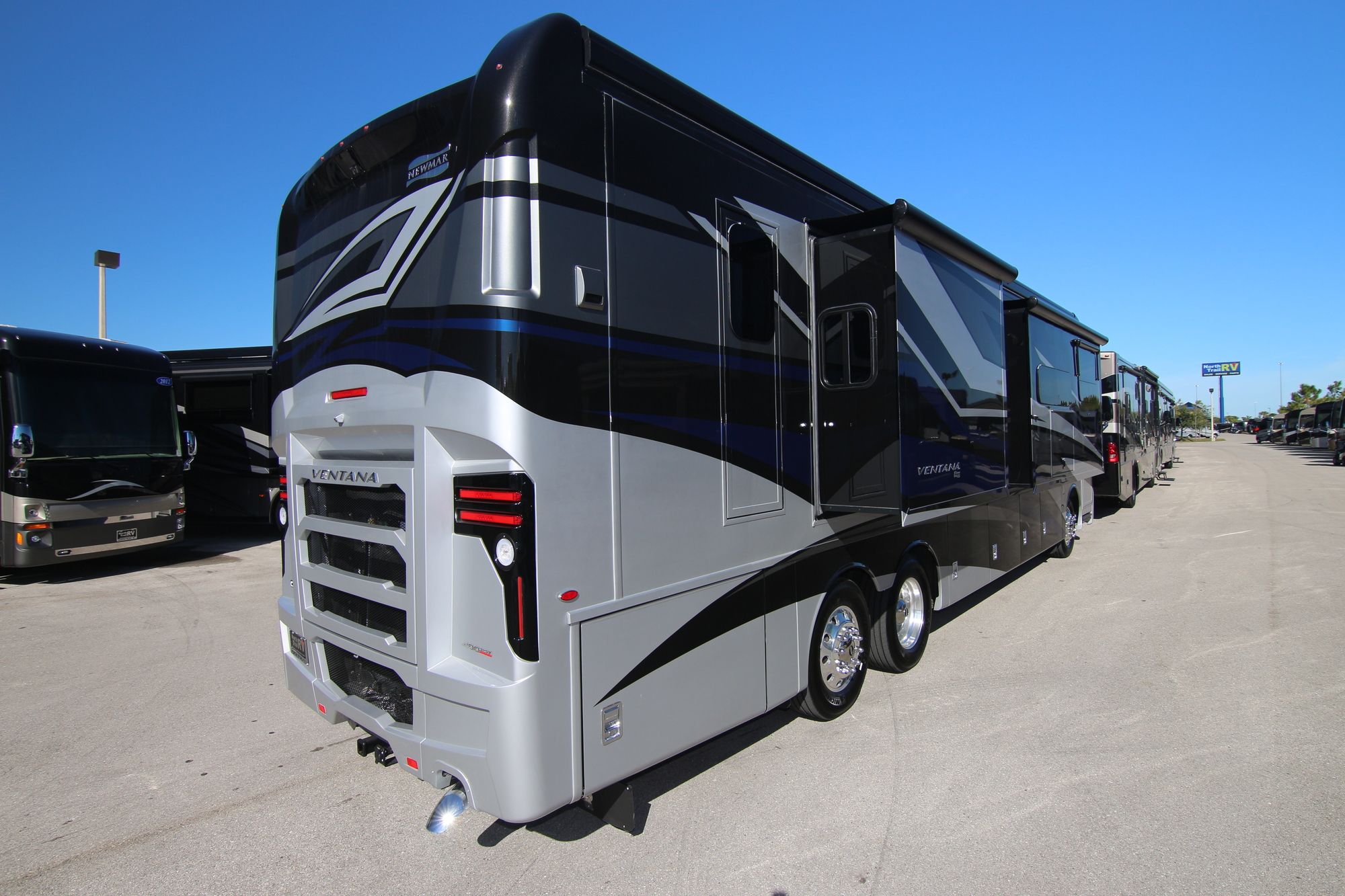 New 2020 Newmar Ventana 4037 Class A  For Sale