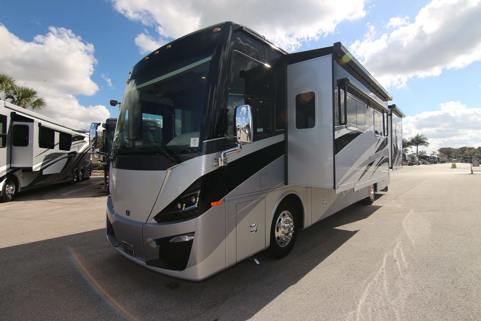 New 2020 Tiffin Motor Homes Phaeton 37BH Class A  For Sale