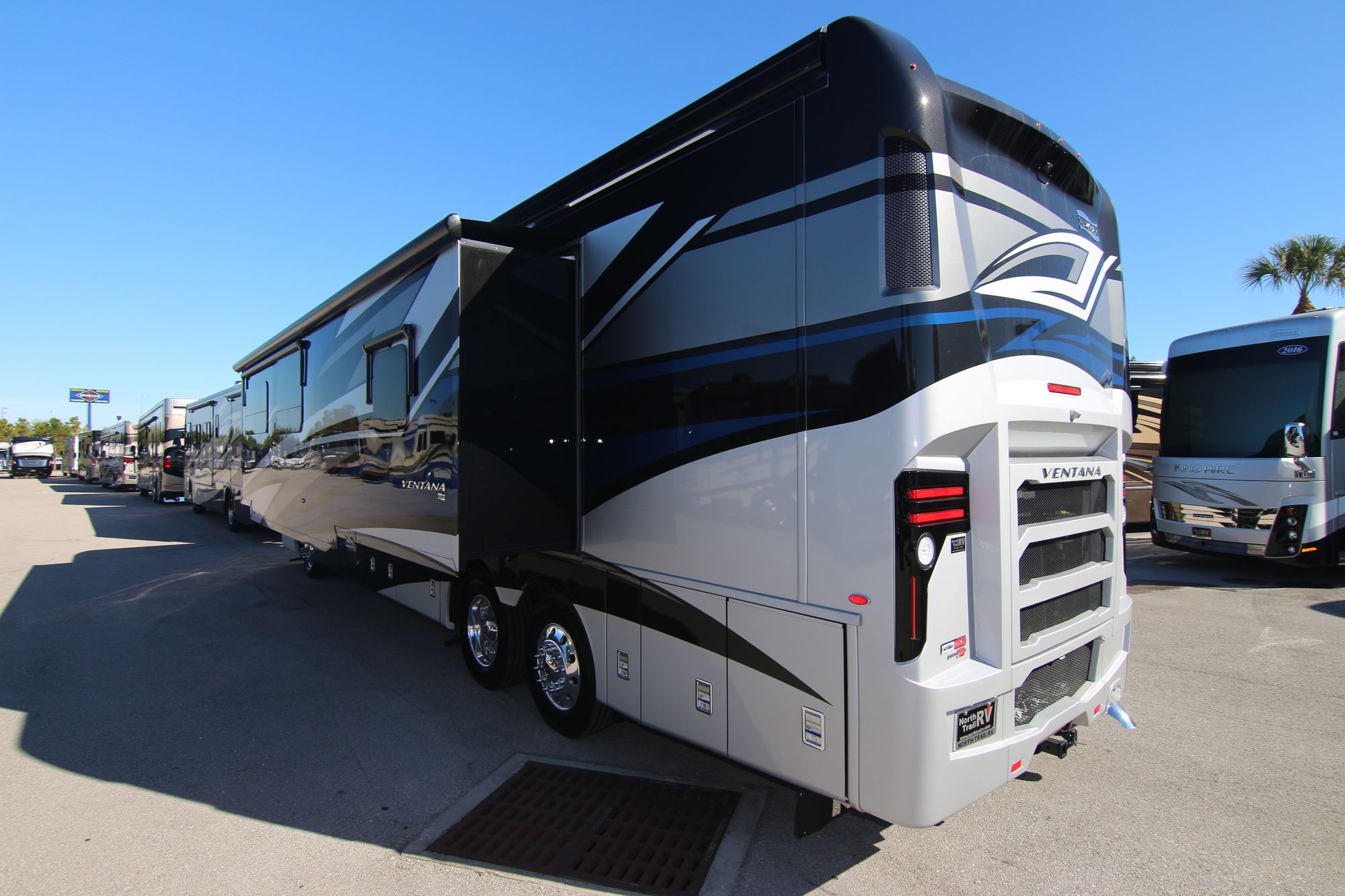 New 2020 Newmar Ventana 4037 Class A  For Sale