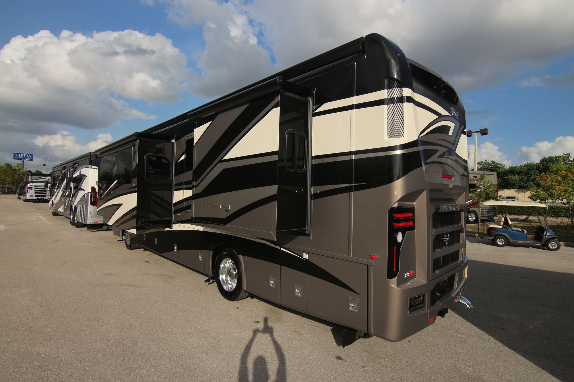 New 2020 Newmar Ventana 3717 Class A  For Sale