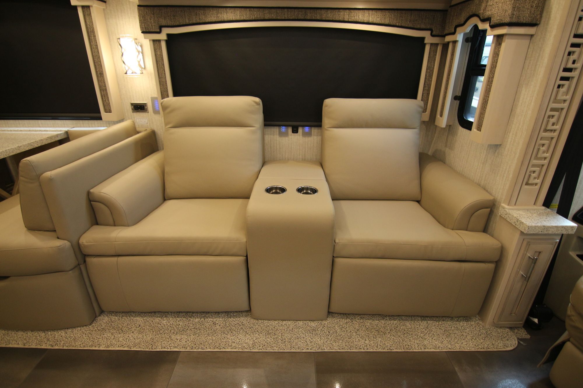 New 2020 Newmar Ventana 3717 Class A  For Sale