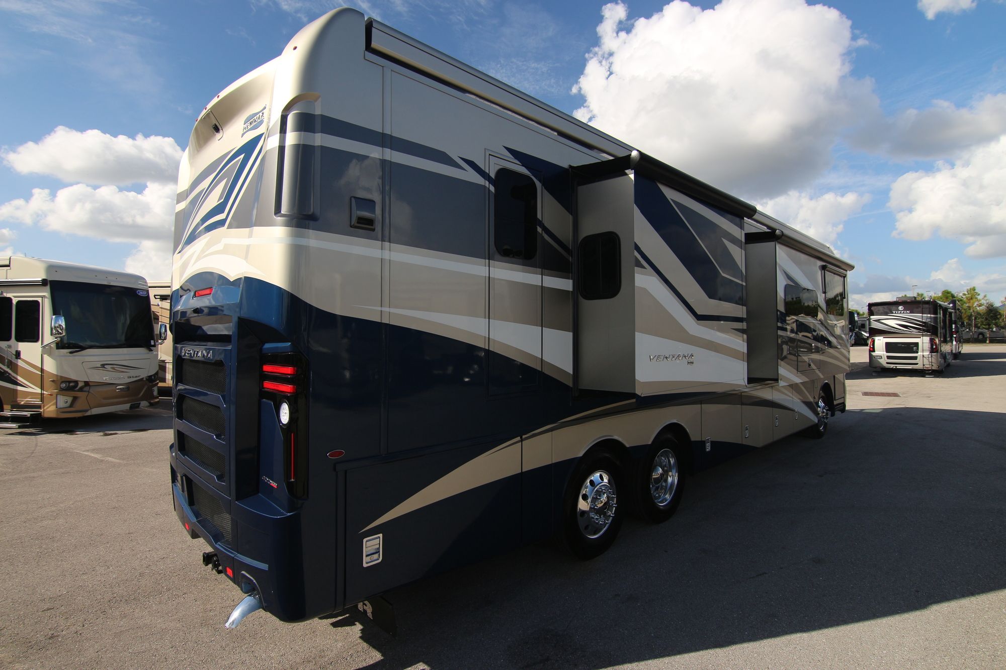 New 2020 Newmar Ventana 4037 Class A  For Sale
