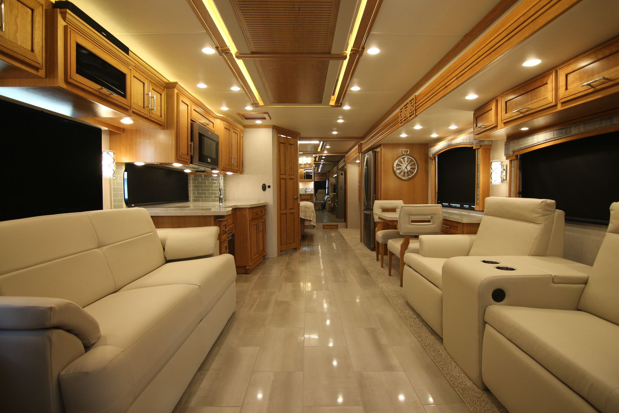 New 2020 Newmar Ventana 4037 Class A  For Sale