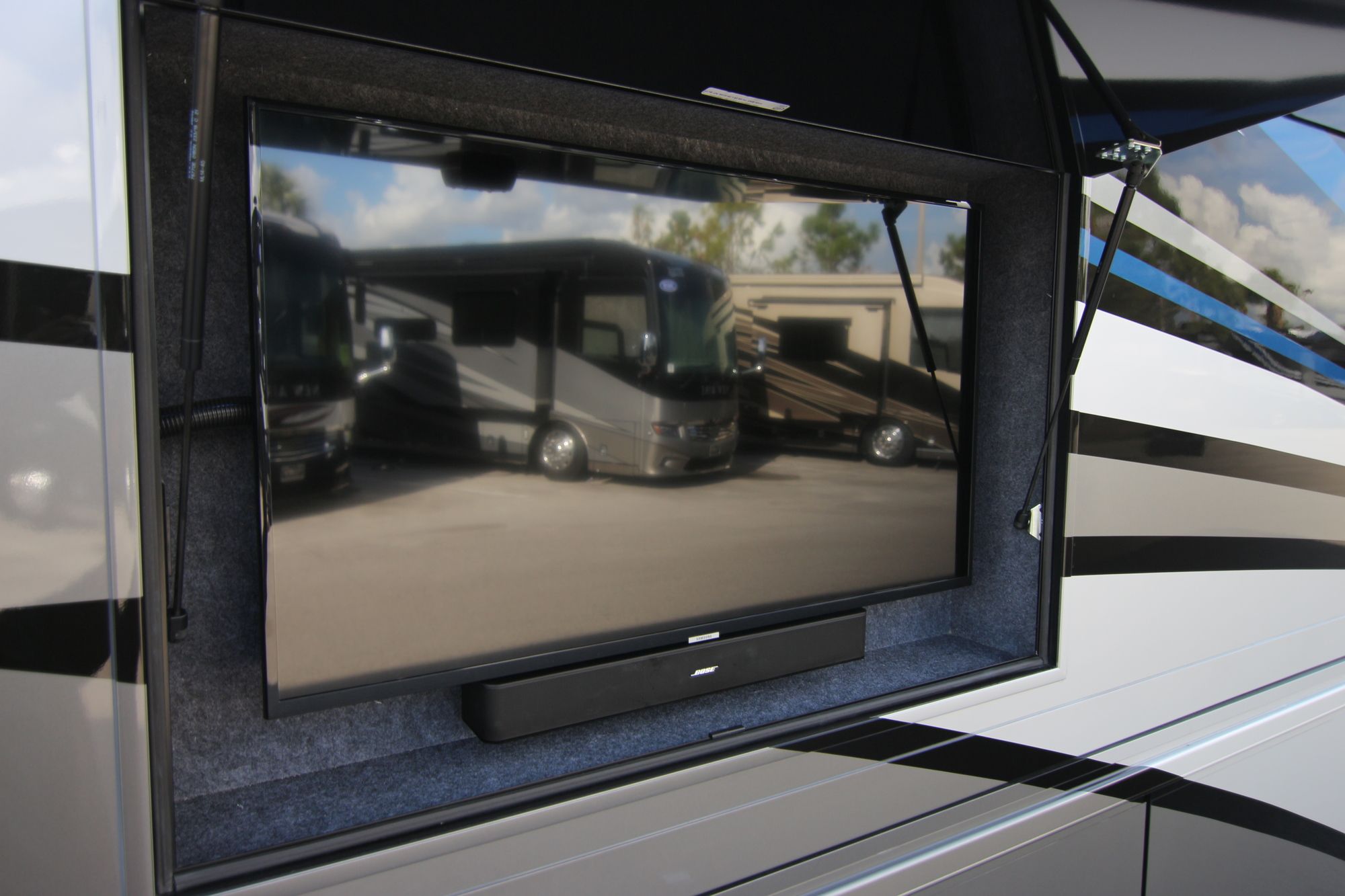New 2020 Newmar Ventana 4369 Class A  For Sale
