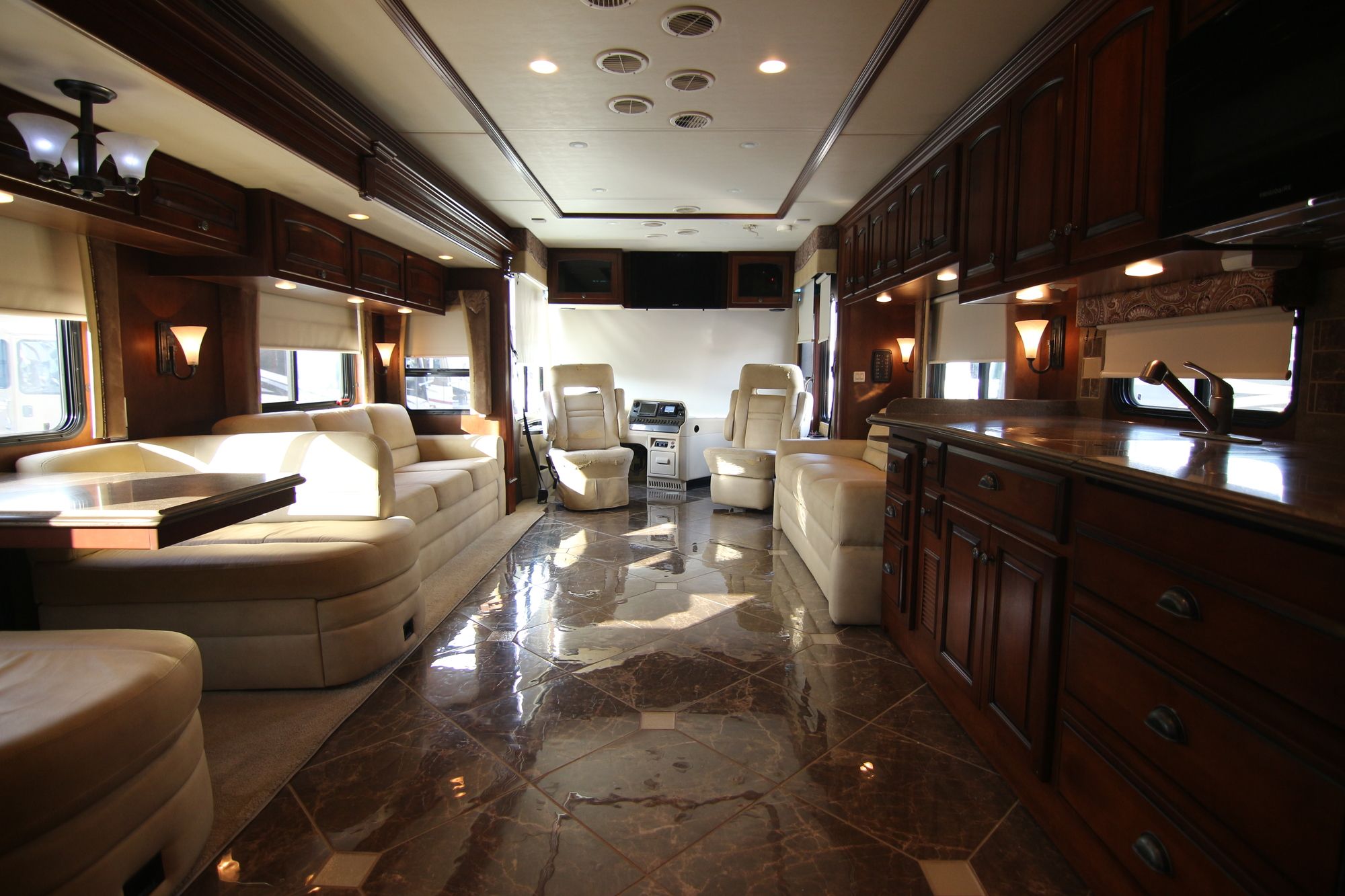 Used 2012 Newmar Dutch Star 4353 Class A  For Sale