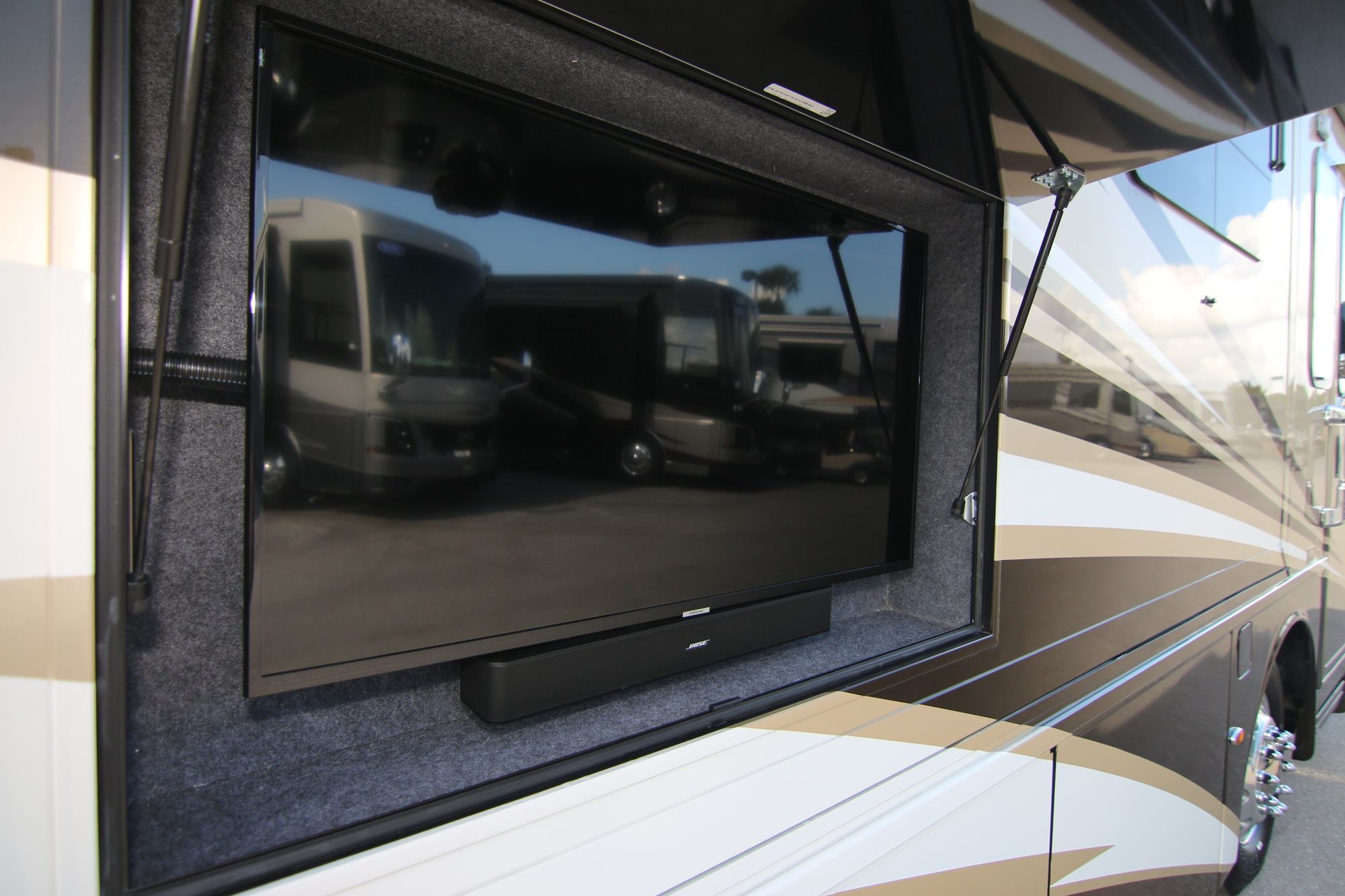 New 2020 Newmar Ventana 4369 Class A  For Sale