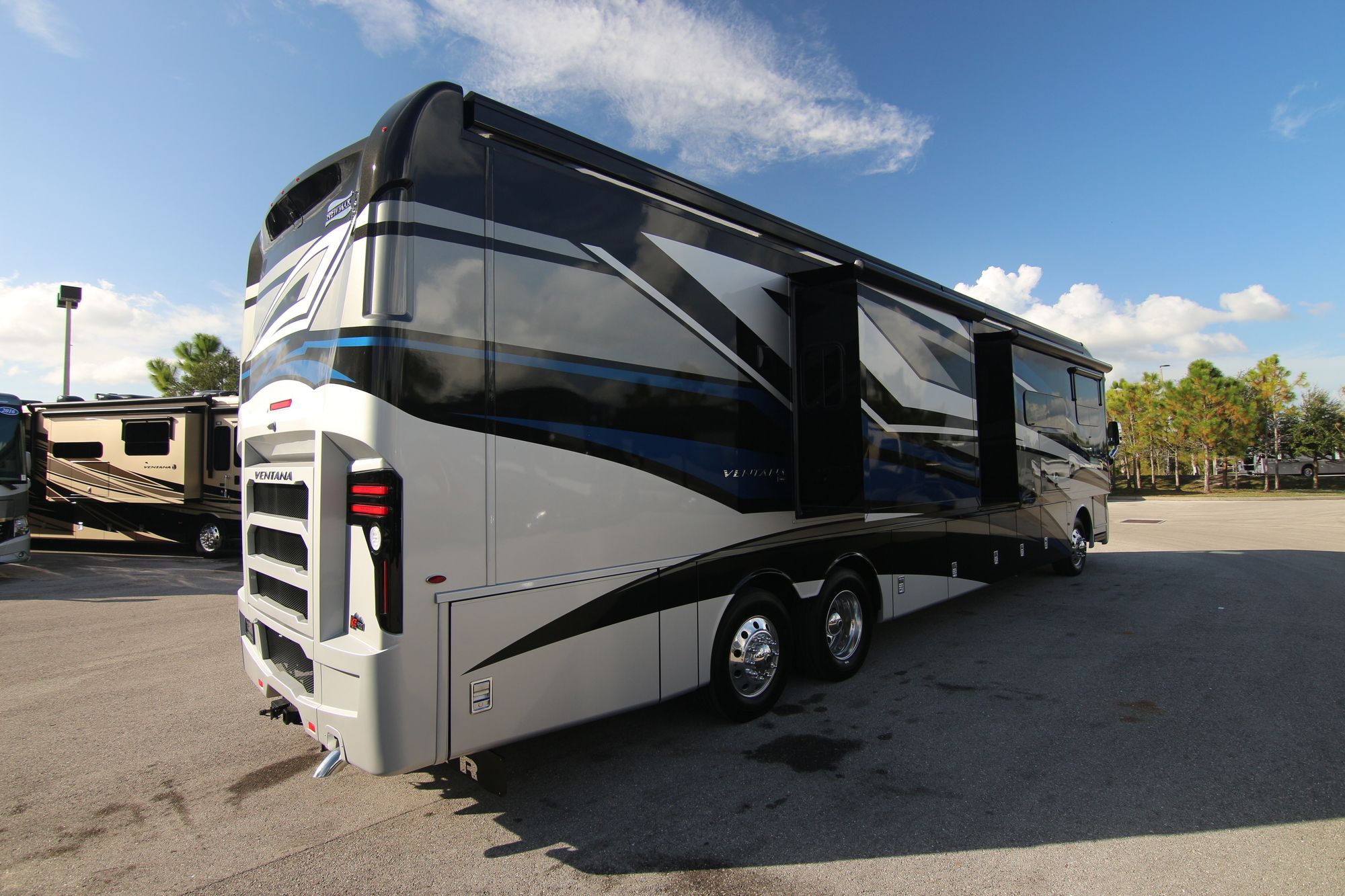 New 2020 Newmar Ventana 4369 Class A  For Sale