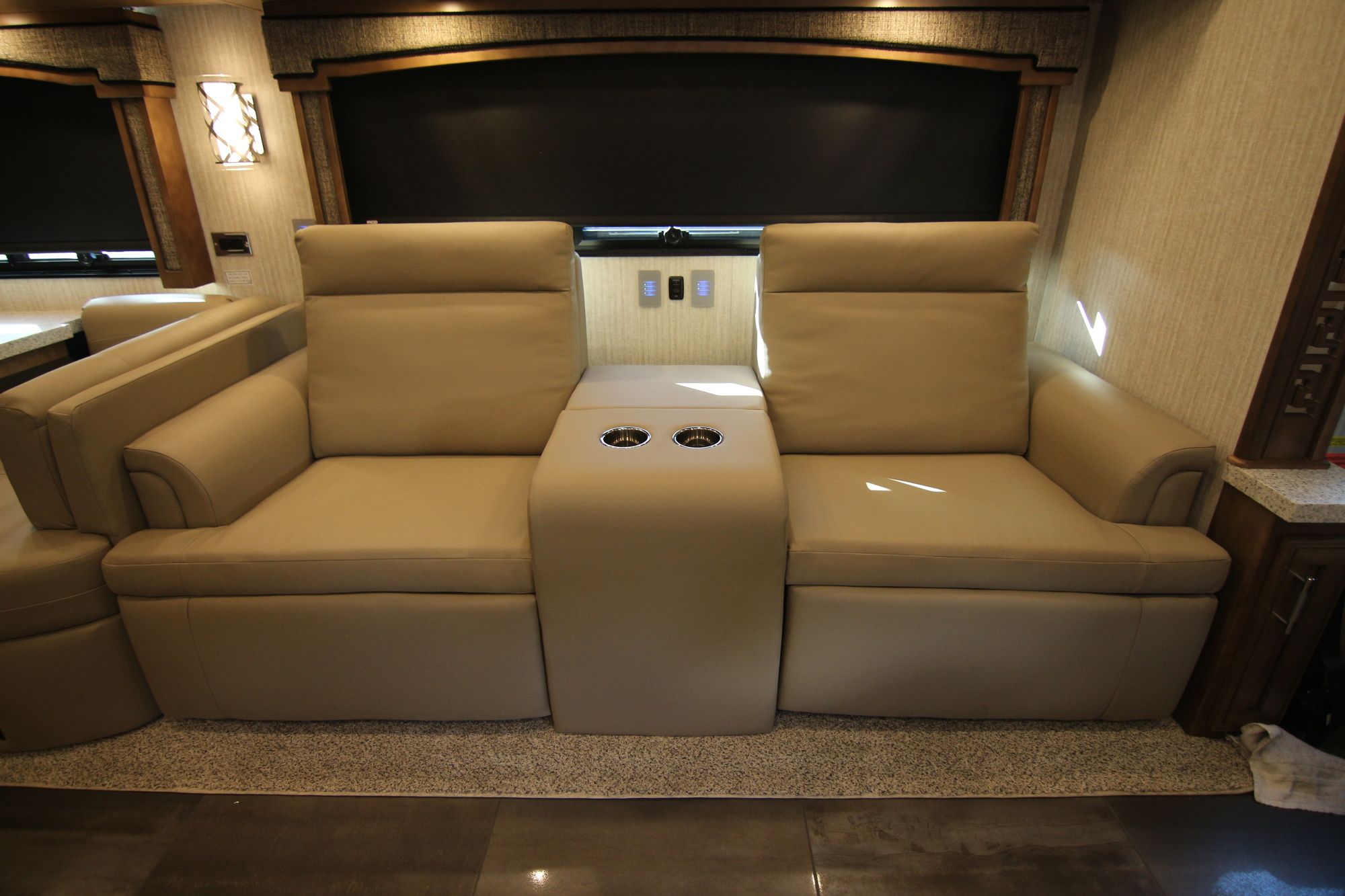 New 2020 Newmar Ventana 4369 Class A  For Sale