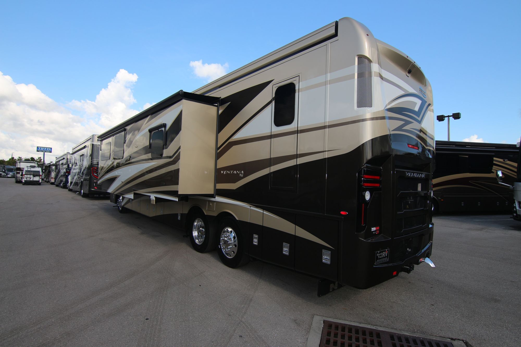 New 2020 Newmar Ventana 4369 Class A  For Sale