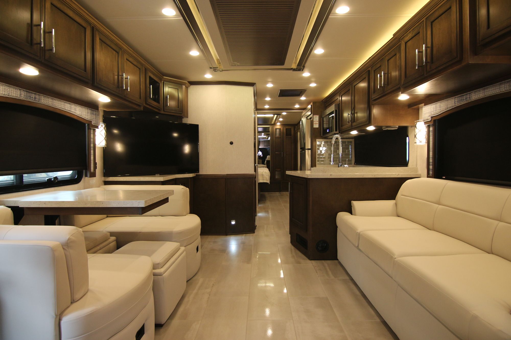 New 2020 Newmar Ventana 3426 Class A  For Sale