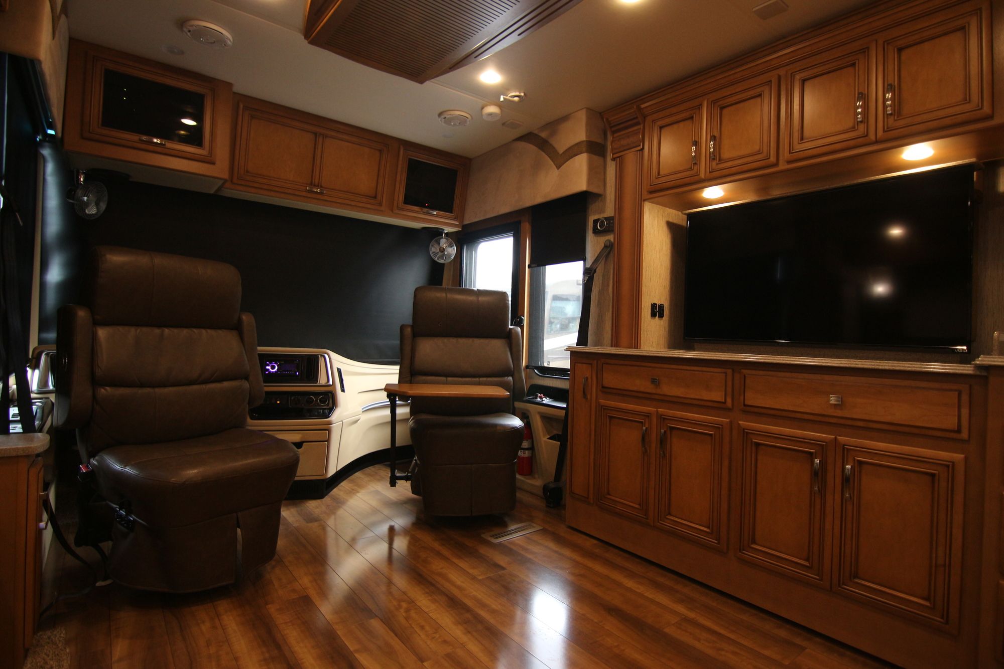 Used 2016 Newmar Ventana Le 3709 Class A  For Sale