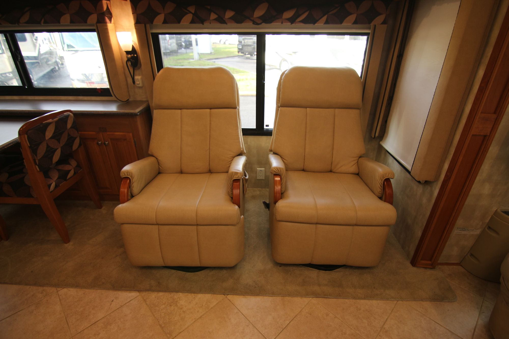 Used 2008 Tiffin Motor Homes Phaeton 40QSH Class A  For Sale