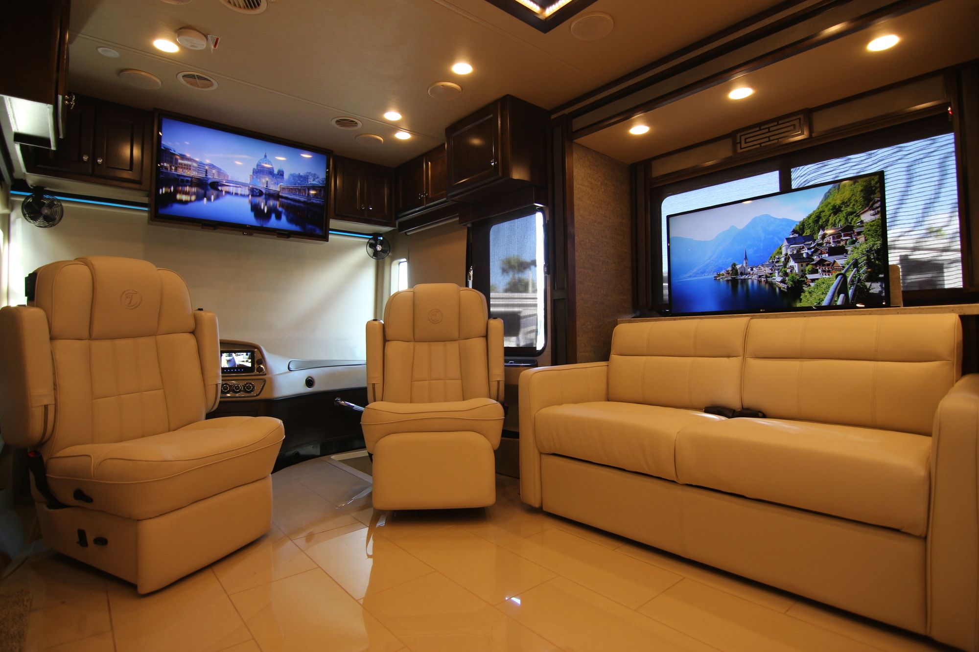New 2020 Tiffin Motor Homes Allegro Red 37BA Class A  For Sale