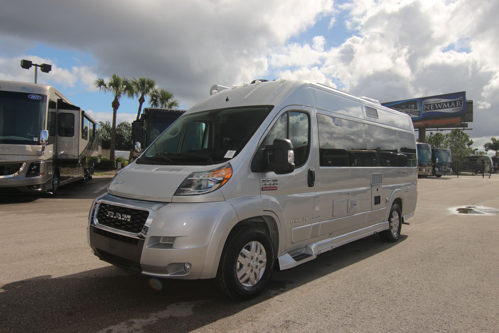 New 2020 Pleasure-Way Lexor Ts TS Class B  For Sale