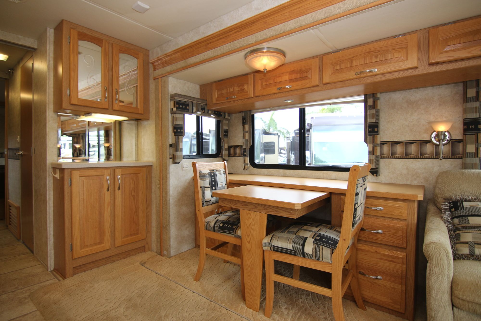 Used 2005 Newmar Kountry Star 3909 Class A  For Sale