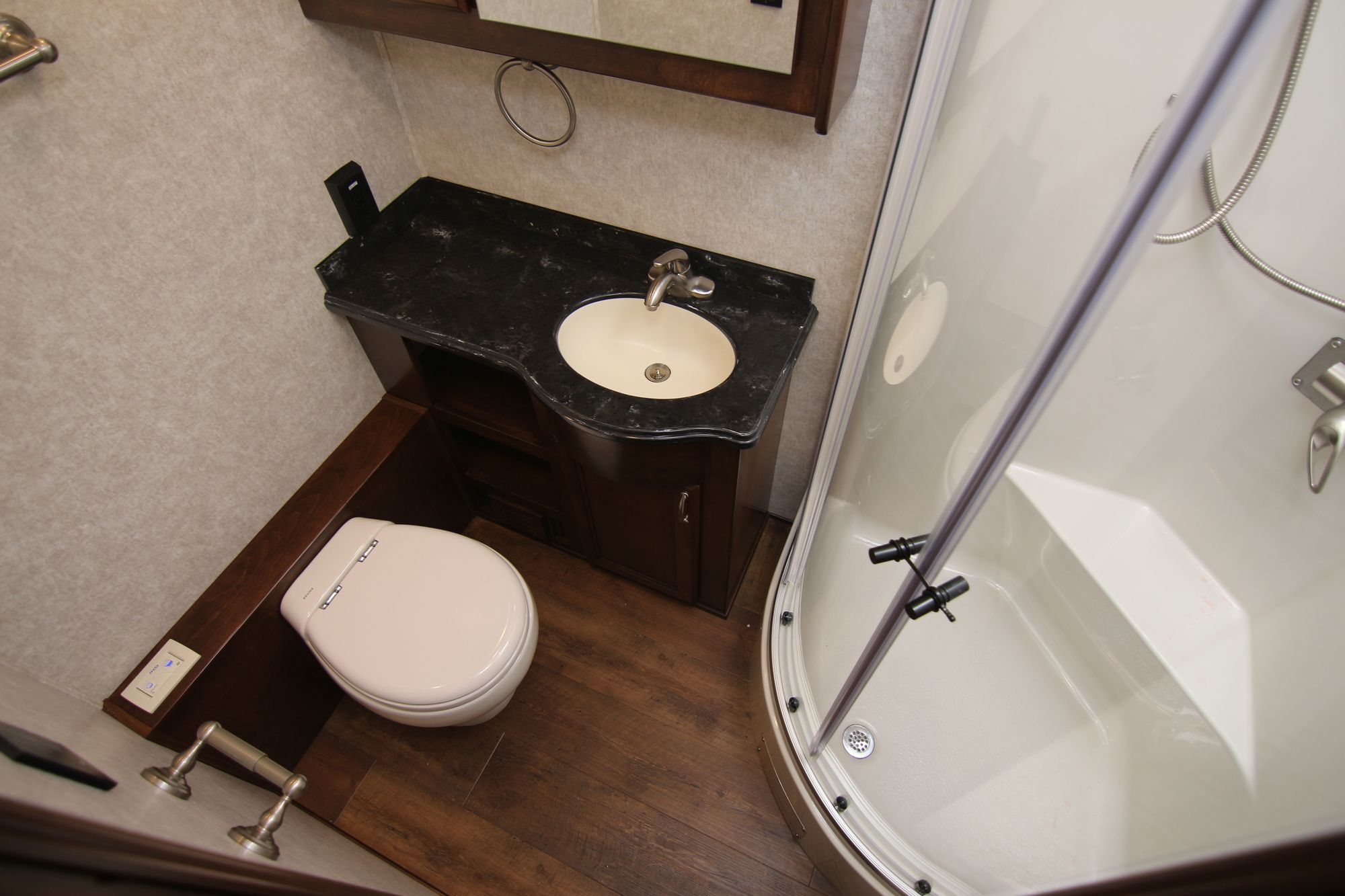 New 2020 Renegade Rv Verona 40VBH Super C  For Sale