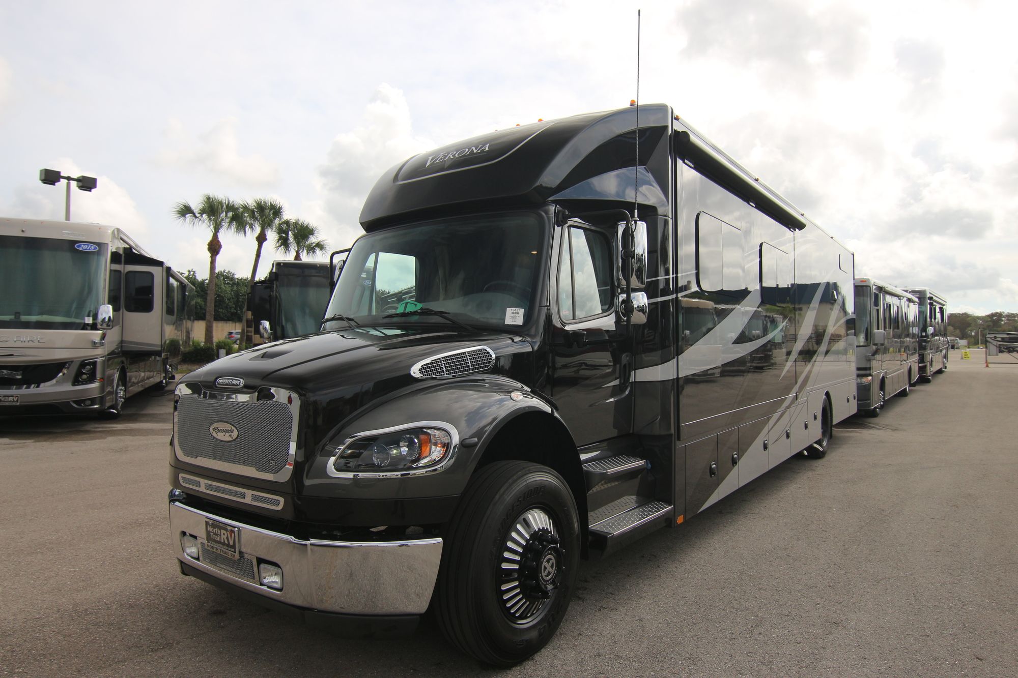 New 2020 Renegade Rv Verona 40VBH Super C  For Sale