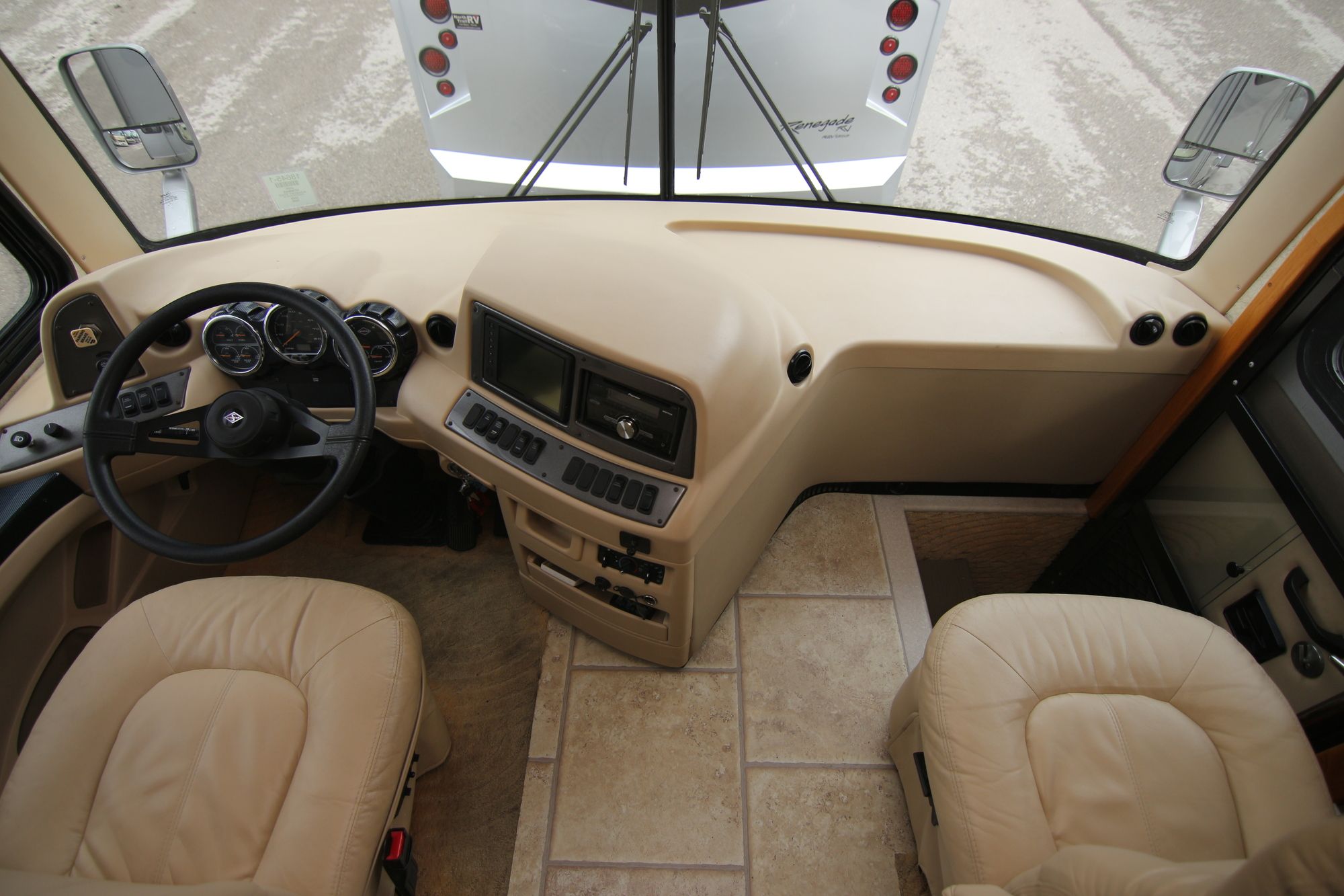 Used 2005 Newmar Kountry Star 3909 Class A  For Sale