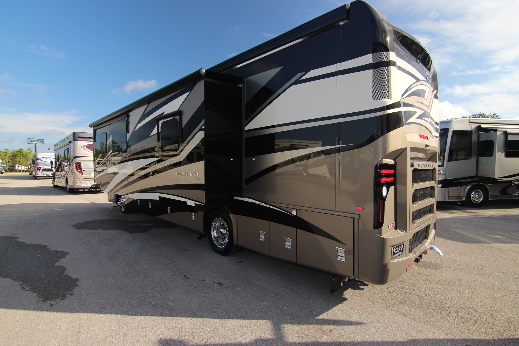 New 2020 Newmar Ventana 3709 Class A  For Sale