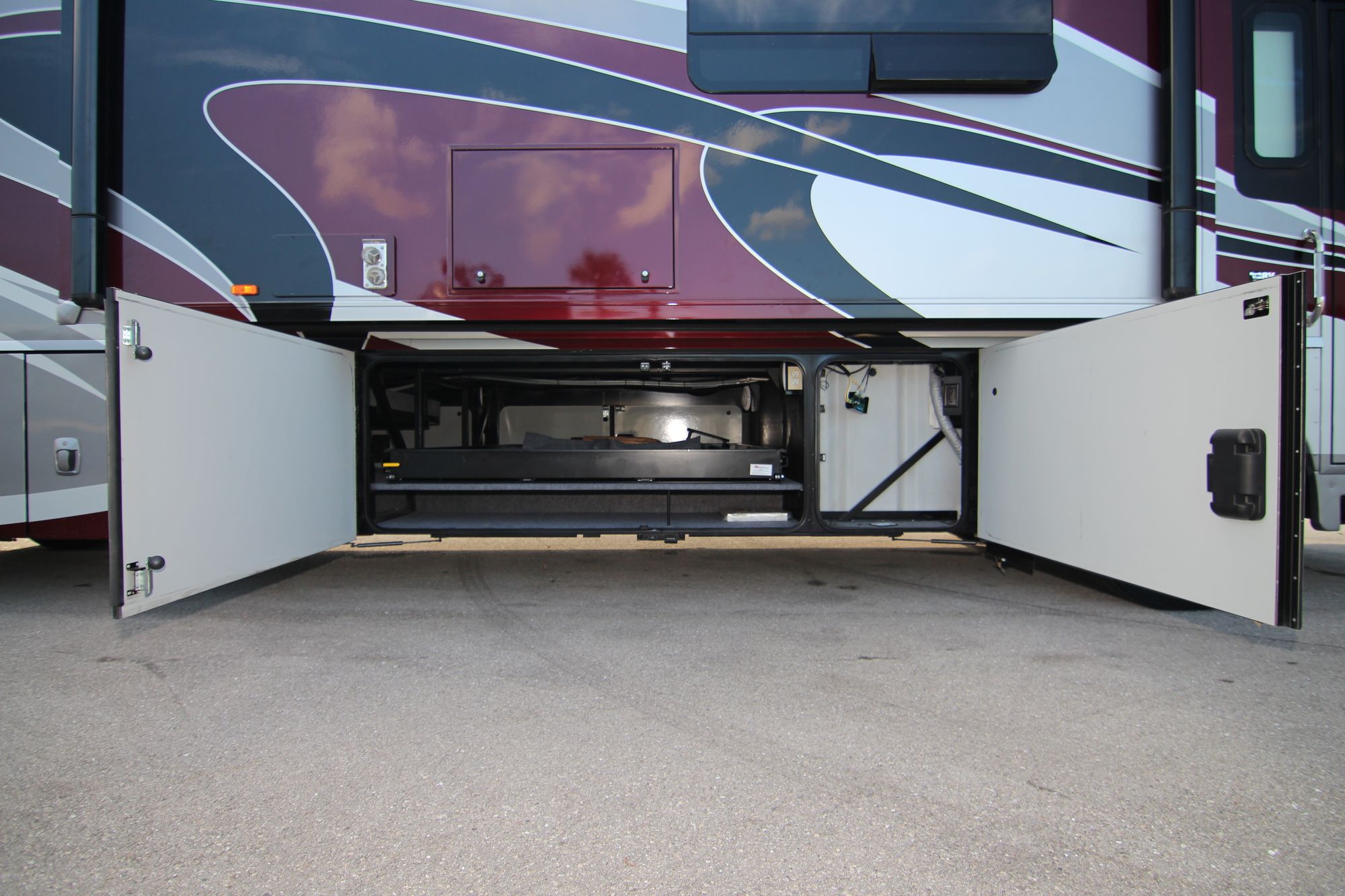 Used 2014 Itasca Meridian 40U Class A  For Sale