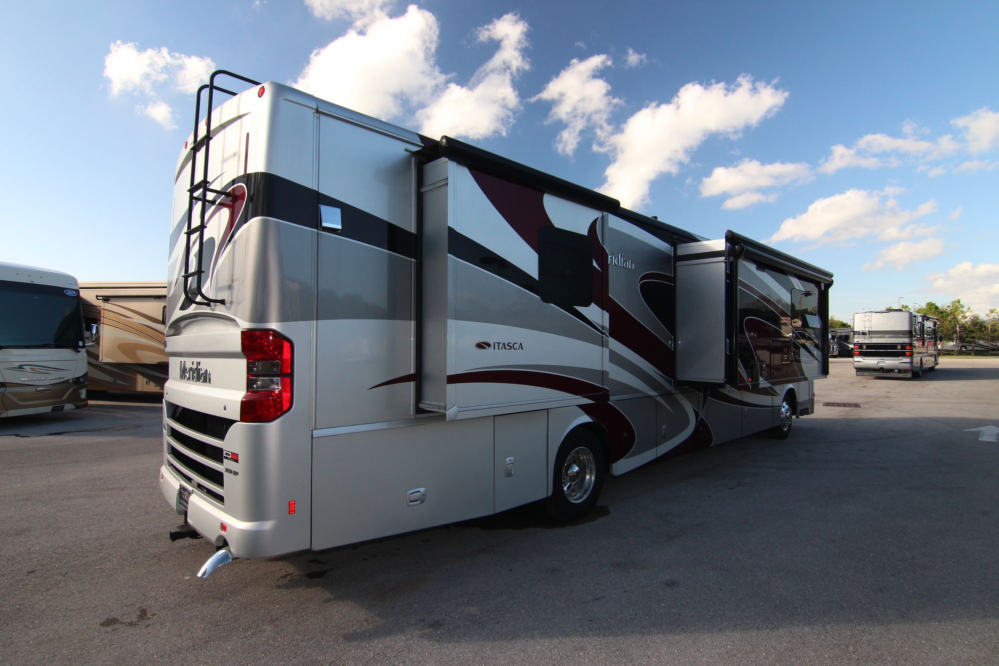 Used 2014 Itasca Meridian 40U Class A  For Sale