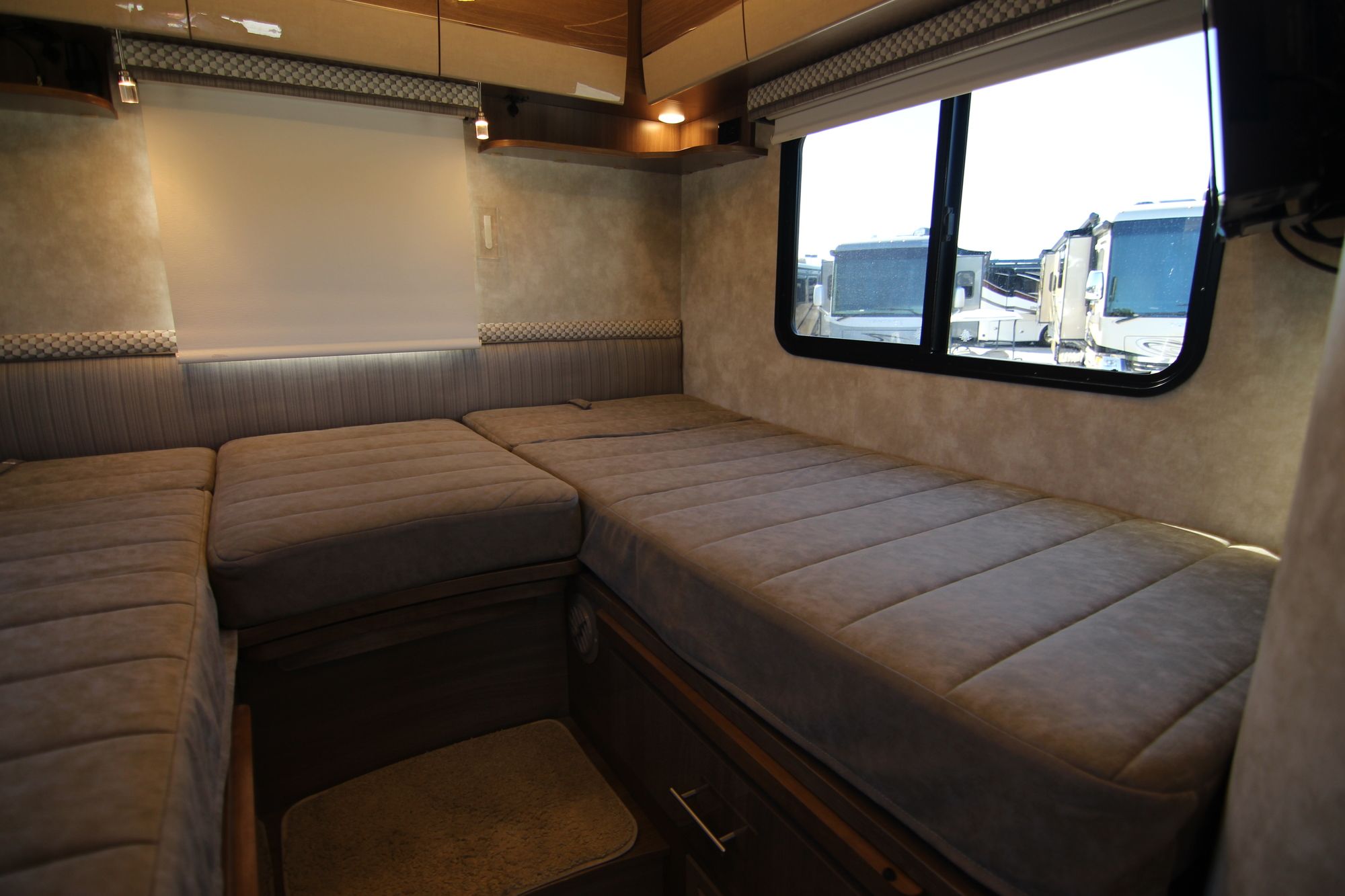 Used 2019 Winnebago View 24V Class C  For Sale